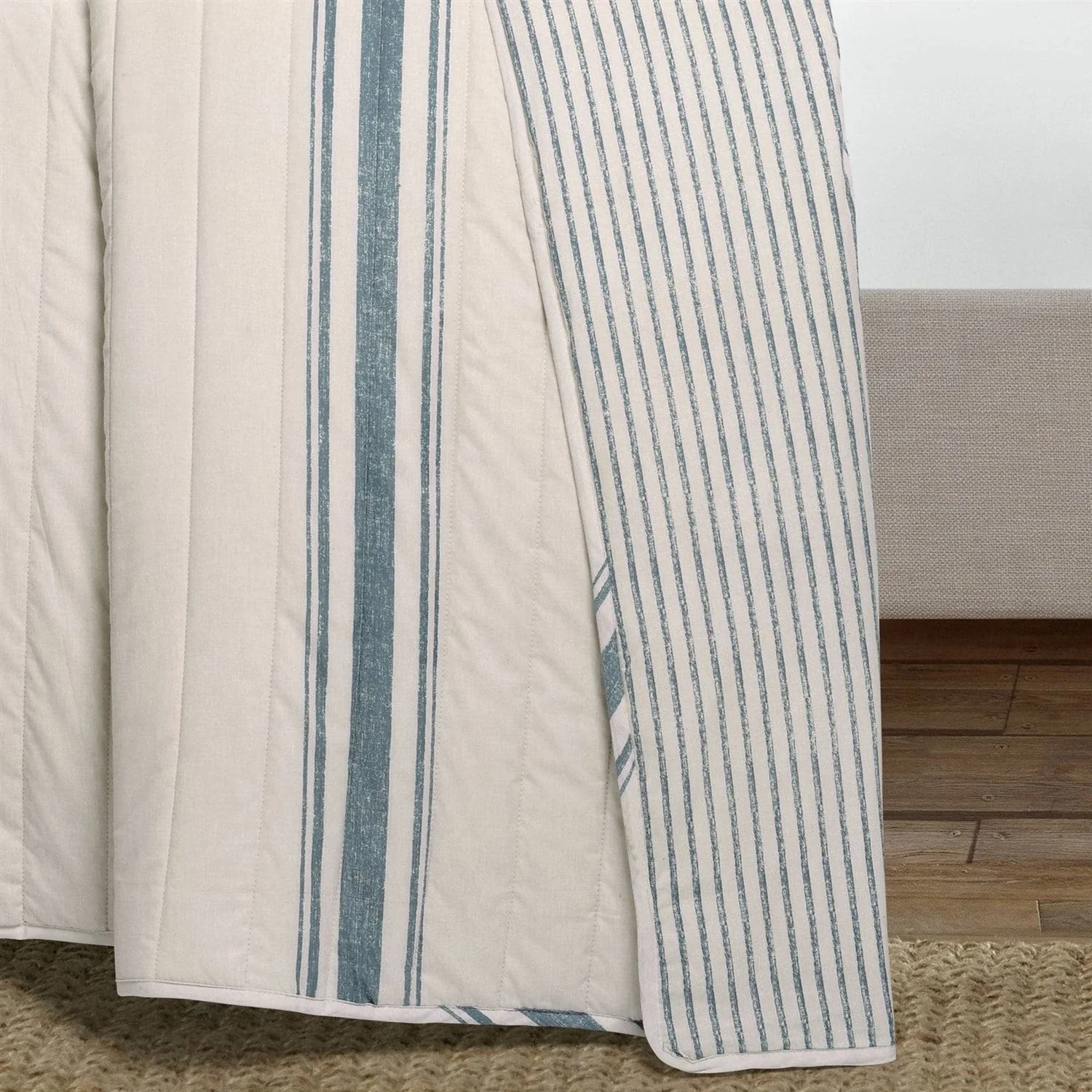 Twin/Twin XL Blue Off-White Stripe 2 Piece Reversible Cotton Quilt Set - Image 3