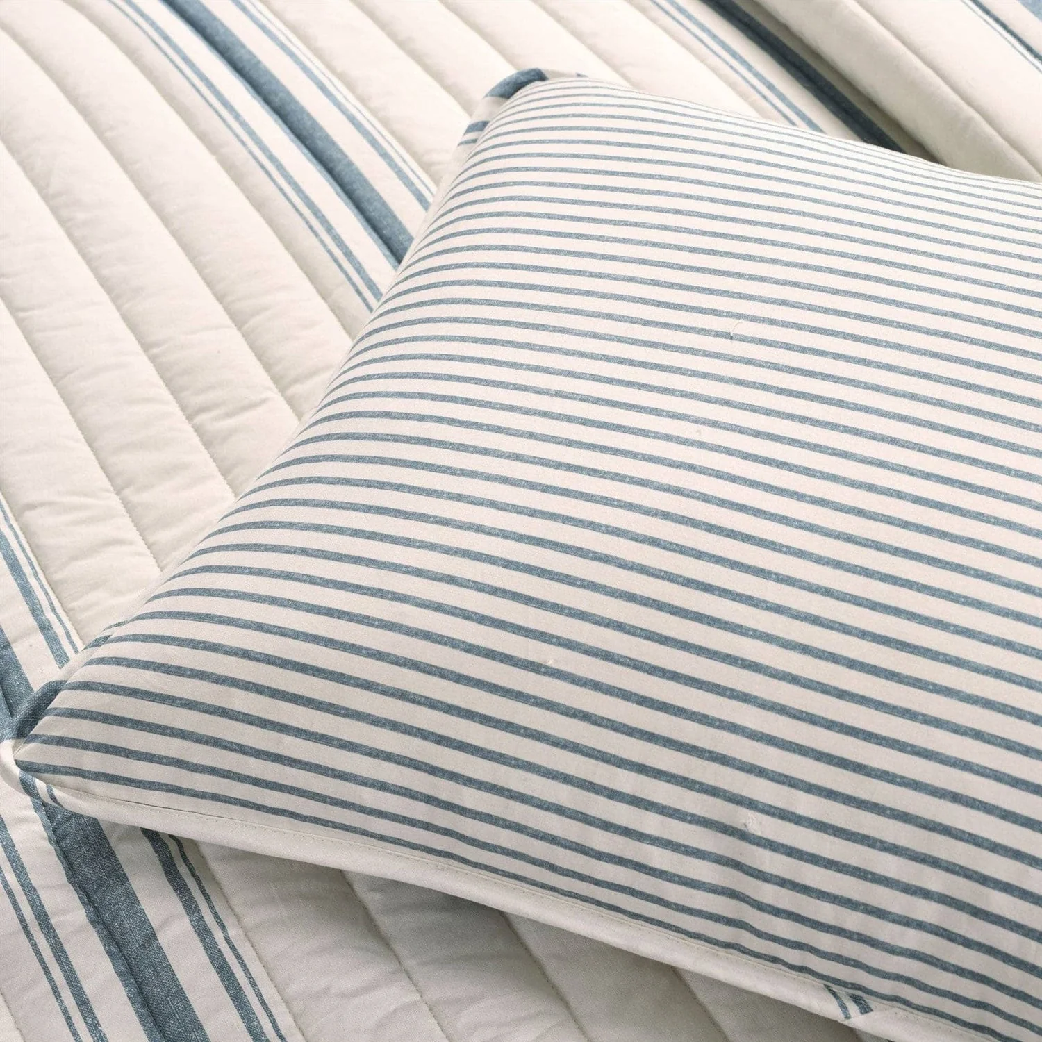 Twin/Twin XL Blue Off-White Stripe 2 Piece Reversible Cotton Quilt Set - Image 4