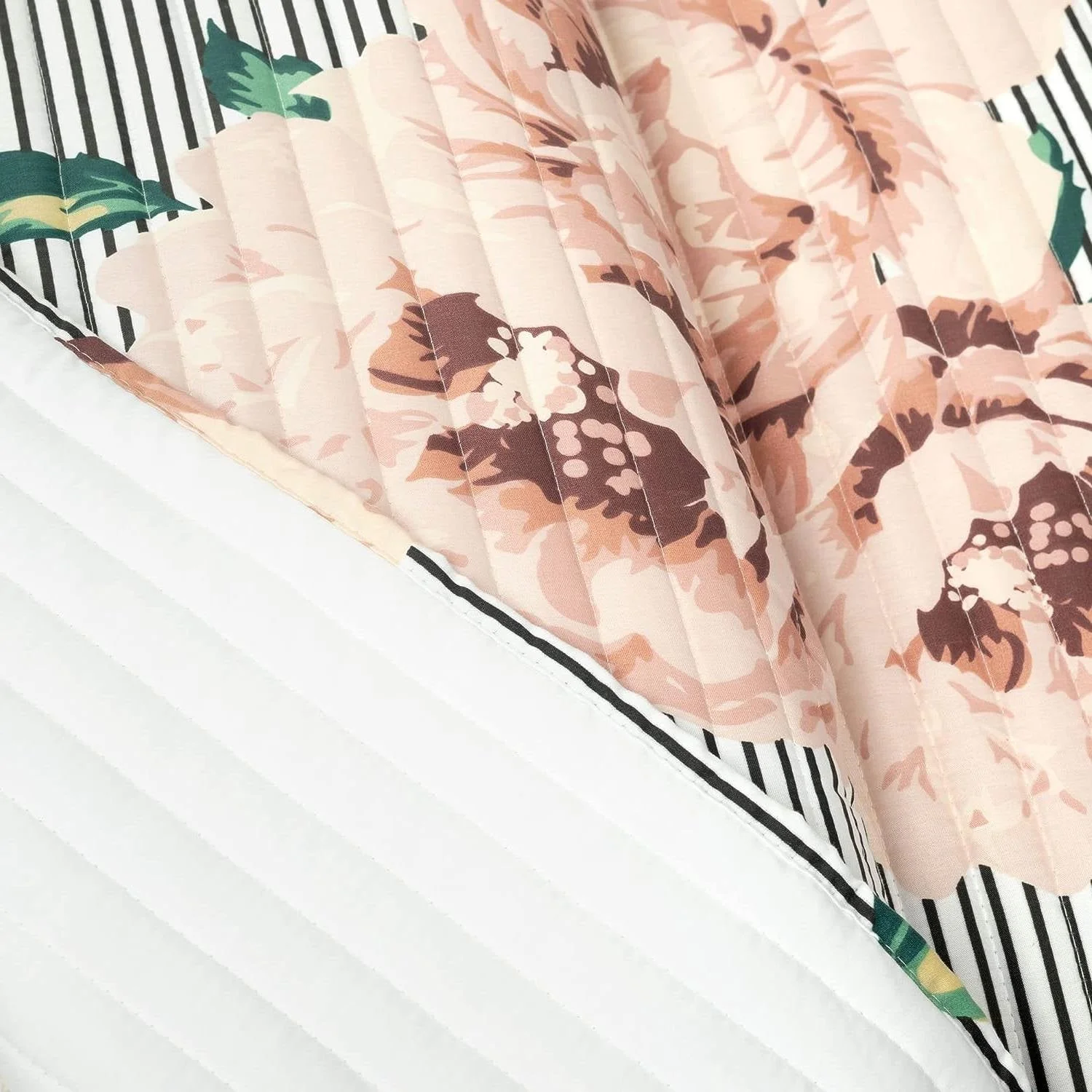 Twin/Twin XL Size Polyester Black White Striped Rose Floral 2 Piece Quilt Set - Image 5