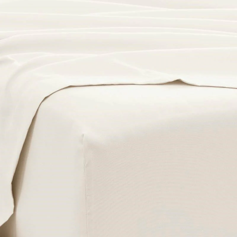 Twin XL Ivory Beige 4-Piece Wrinkle Resistant Microfiber/Polyester Sheet Set - Image 3