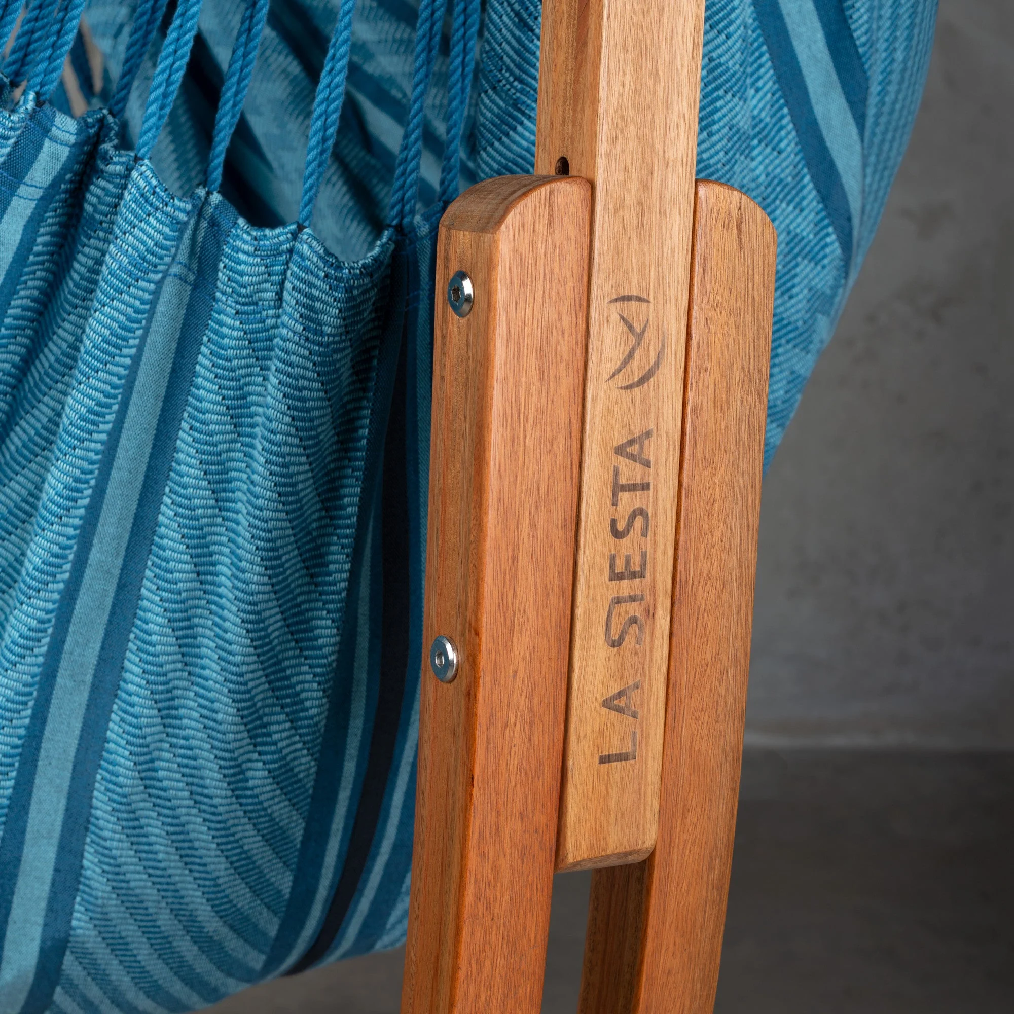 Udine Organic Blue Zebra - Organic Cotton Hammock Chair with FSC® certified Eucalyptus Stand - Image 3