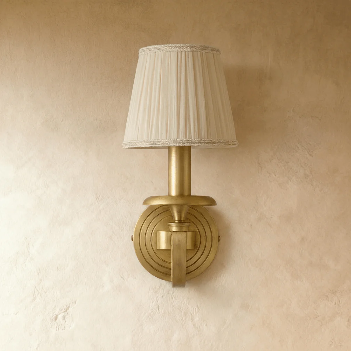 Uloma Wall Lamp - Image 2