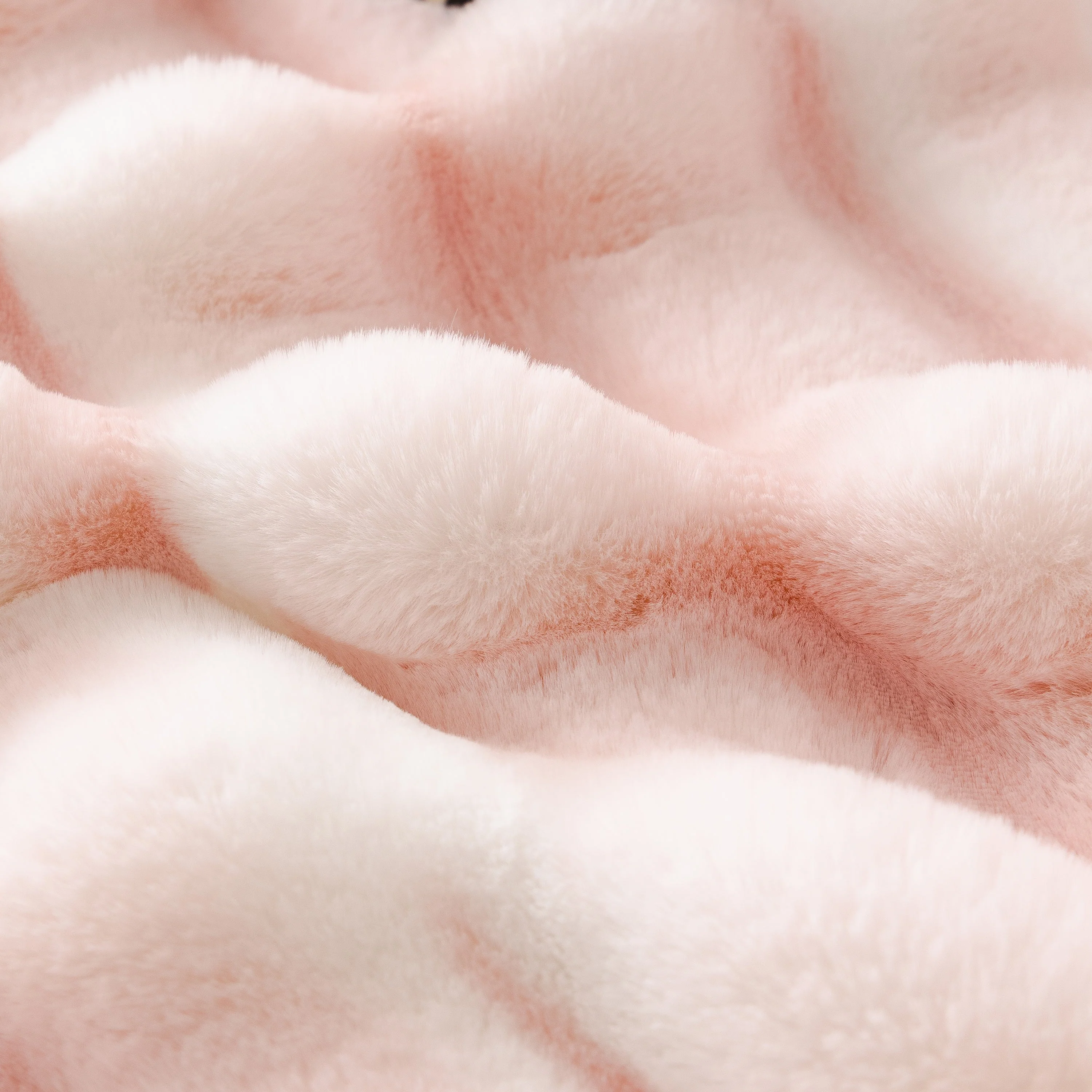 Ultra Soft Faux Fur Couch Cover – Large, Fluffy, and Elegant Sofa Throw Blanket - Image 150