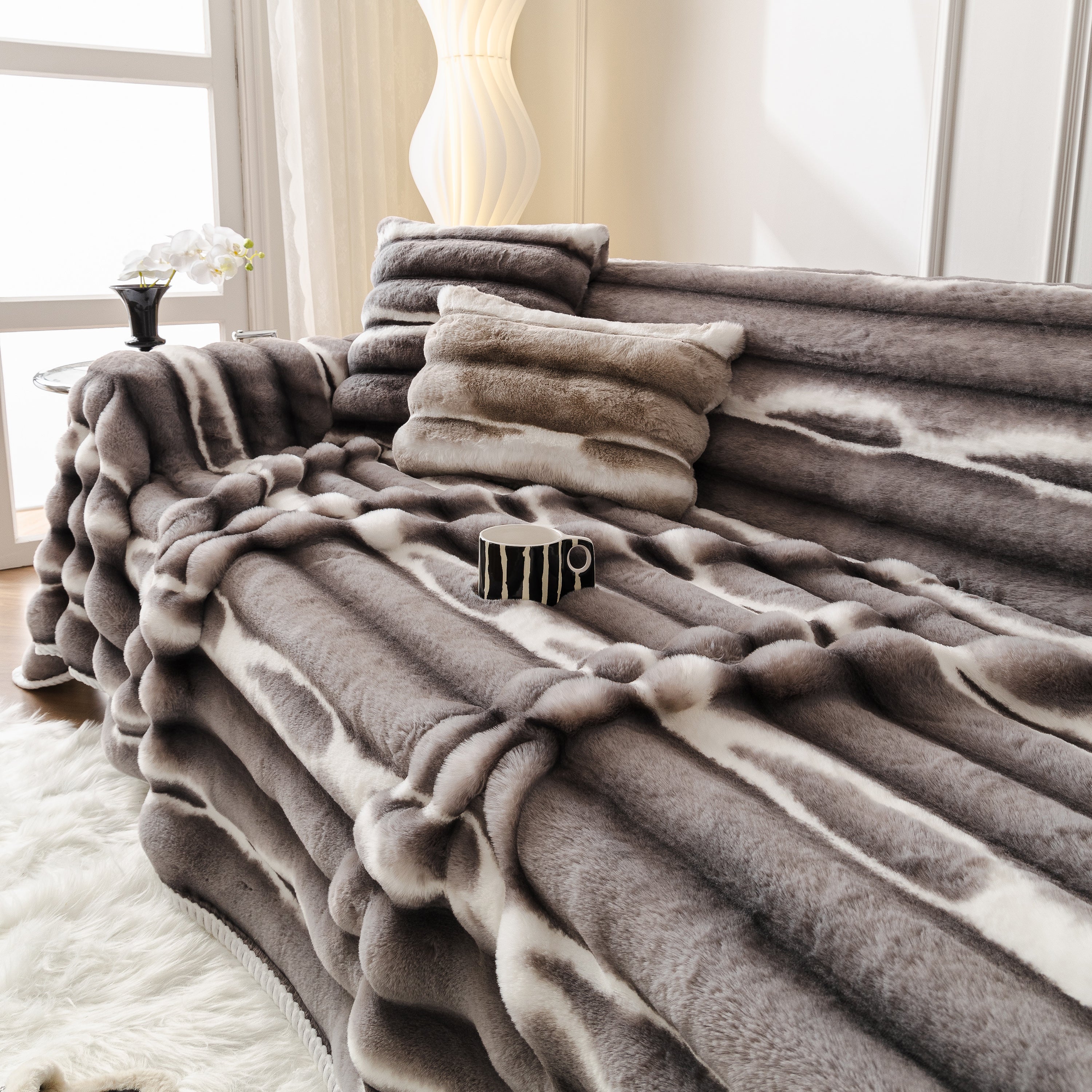 Ultra Soft Faux Fur Couch Cover – Large, Fluffy, and Elegant Sofa Throw Blanket - Image 79