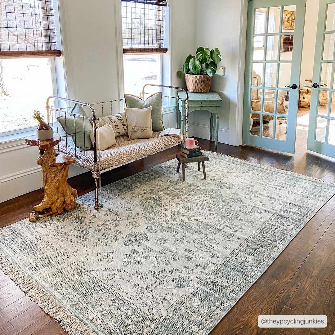 Undy Handmade Cotton-blend Rug - Image 2