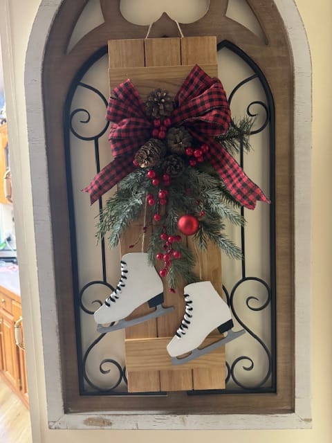 Unfinished Wood Ice Skate Shape - Winter - Craft - up to 46" DIY - Image 5