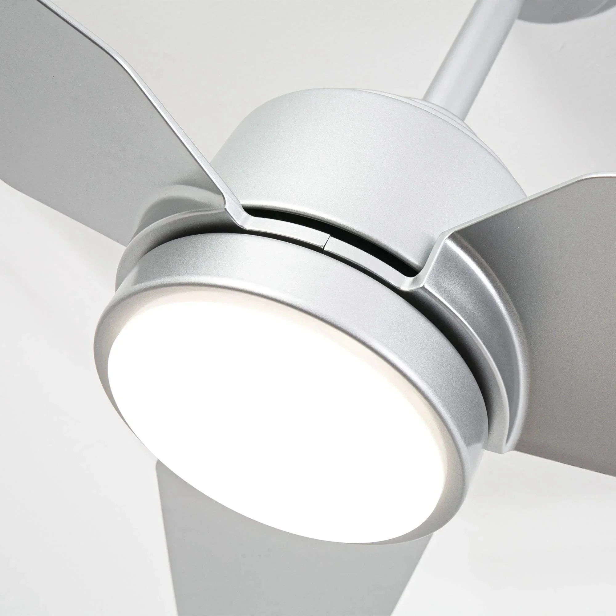 Vaczon 42 Inch 3-Blades Modern Ceiling Fan with Remote Control and LED Light - Image 18