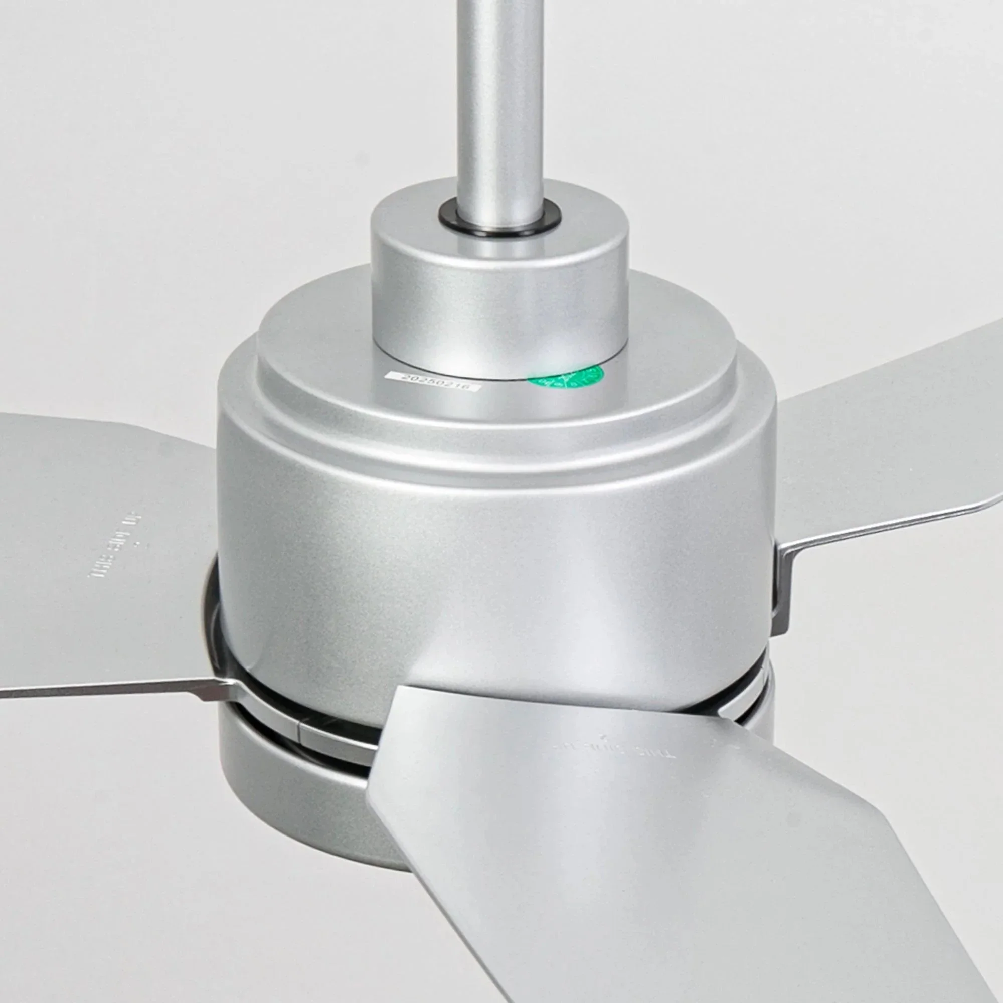 Vaczon 42 Inch 3-Blades Modern Ceiling Fan with Remote Control and LED Light - Image 19