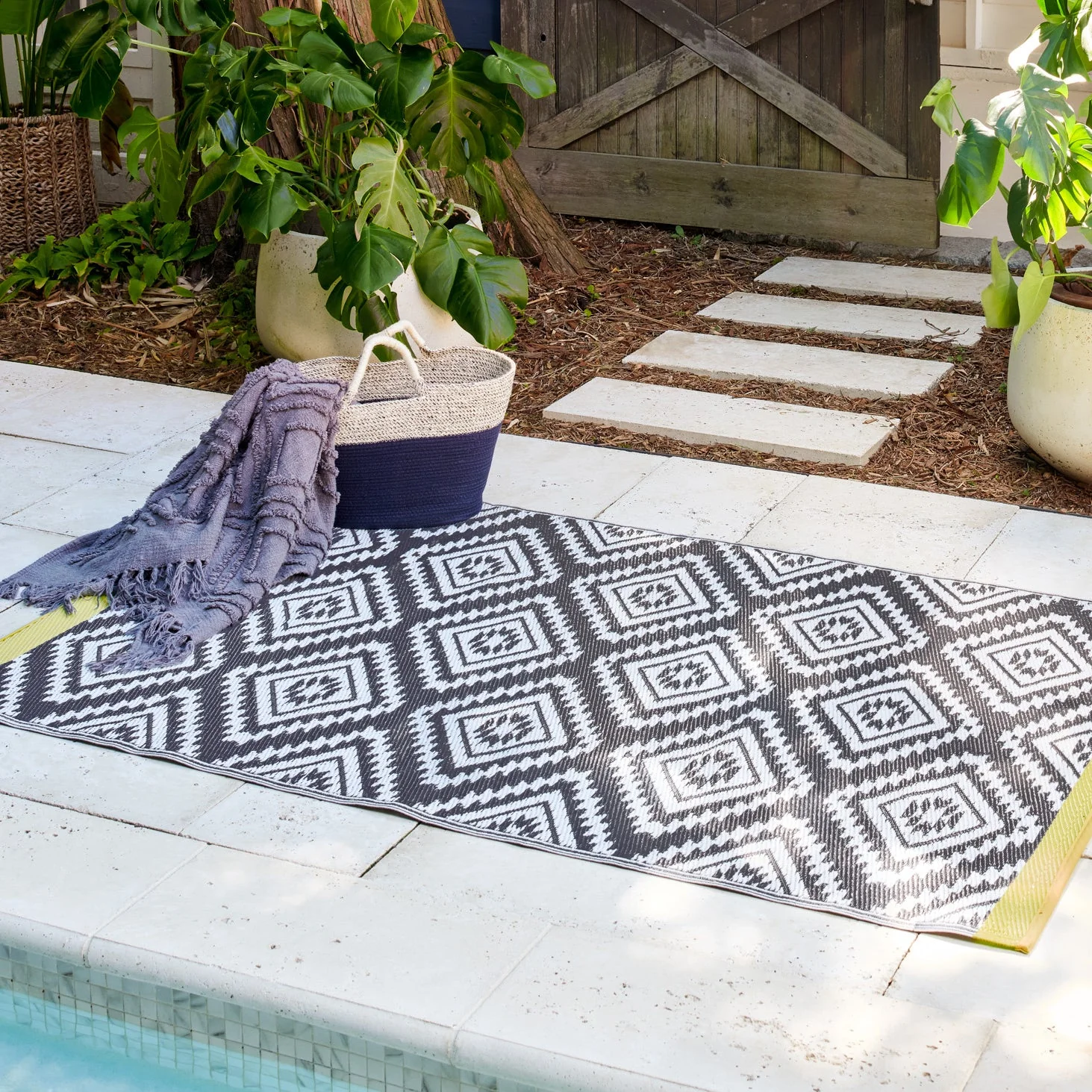 Valencia - Gray Outdoor Rug for Patio FINAL SALE - Image 9