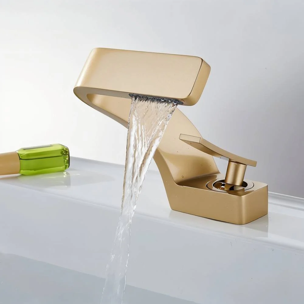 Vatn Bathroom Faucet - Open Box - Image 2