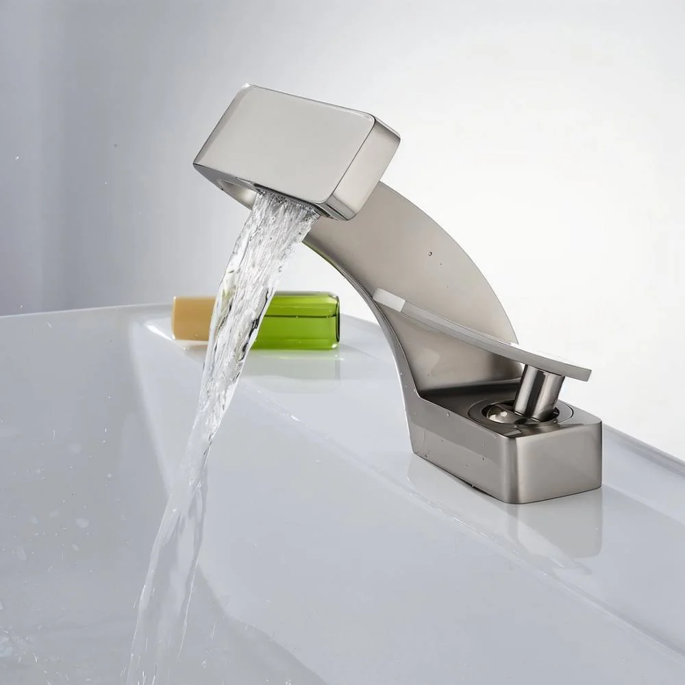 Vatn Bathroom Faucet - Open Box - Image 4