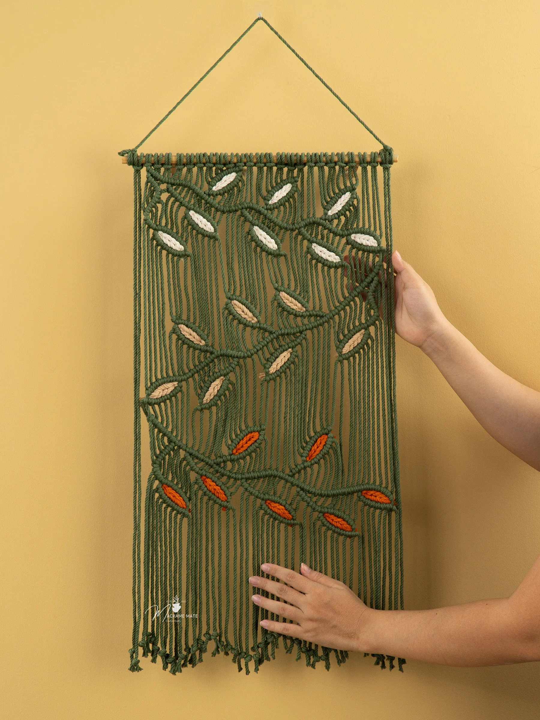 Vela Green Macrame Leaves - Image 6