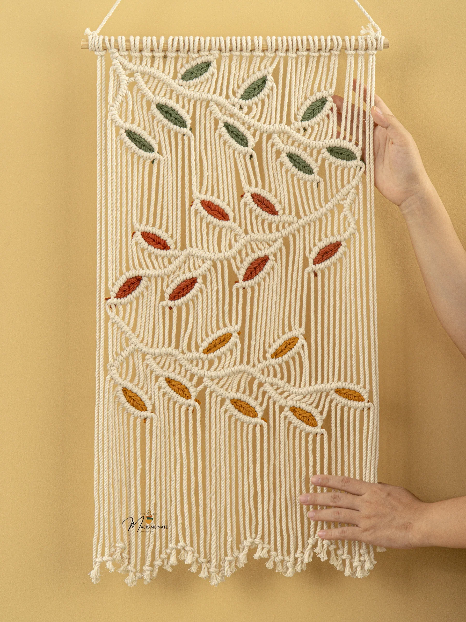 Vela Natural Macrame Leaves - Image 5