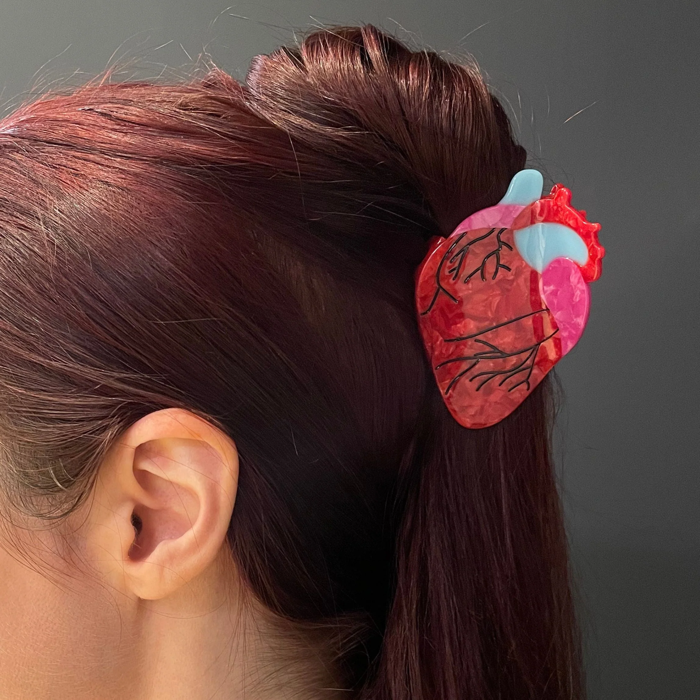 Velvet Claws Anatomical Heart Hair Clip | Red Heart Shaped Claw Clip - Image 2
