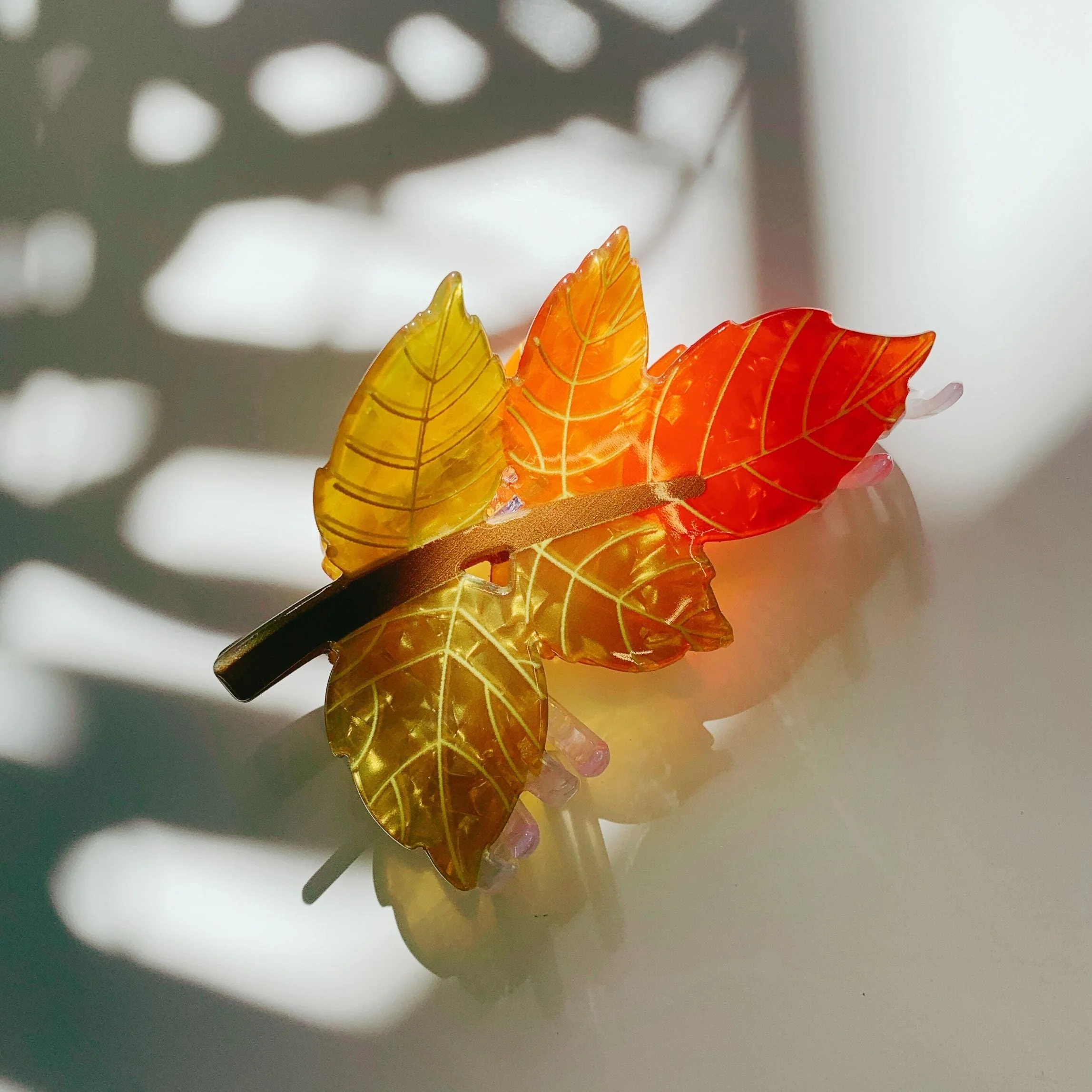 Velvet Claws Autumn Leaf Hair Clip - Image 5
