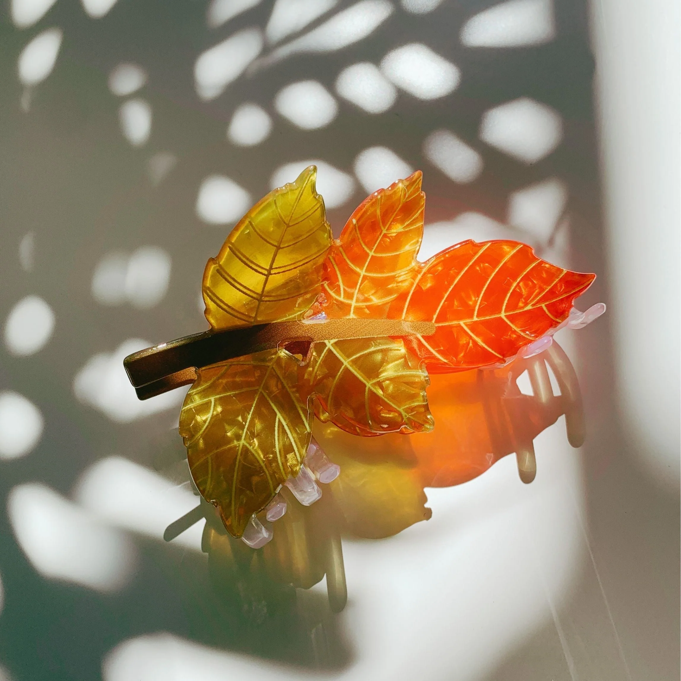 Velvet Claws Autumn Leaf Hair Clip - Image 8