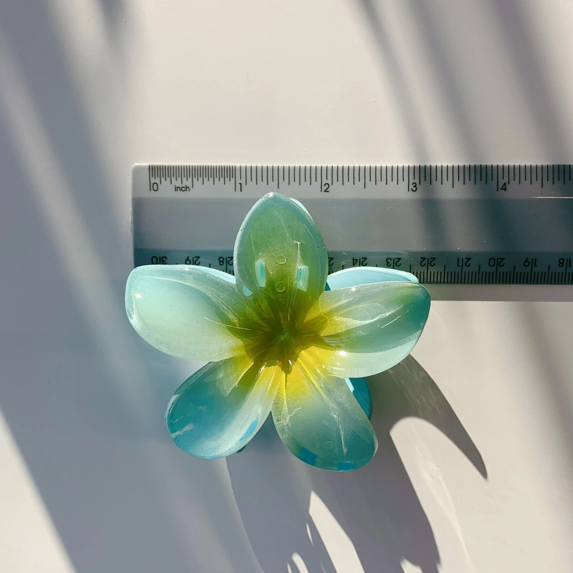 Velvet Claws Blue Flower Hair Claw - Image 5