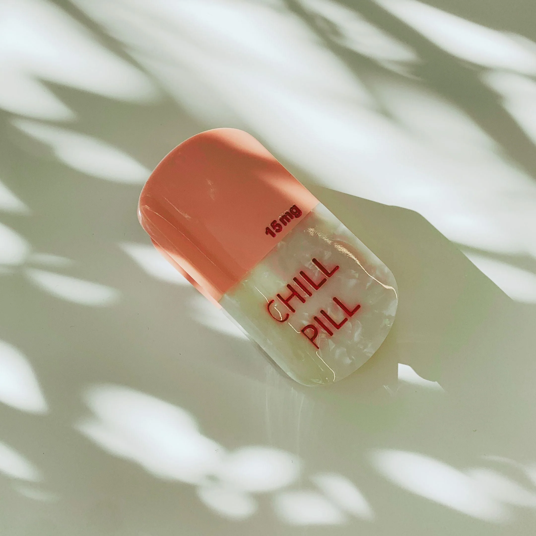 Velvet Claws Chill Pill Hair Claw - Image 8