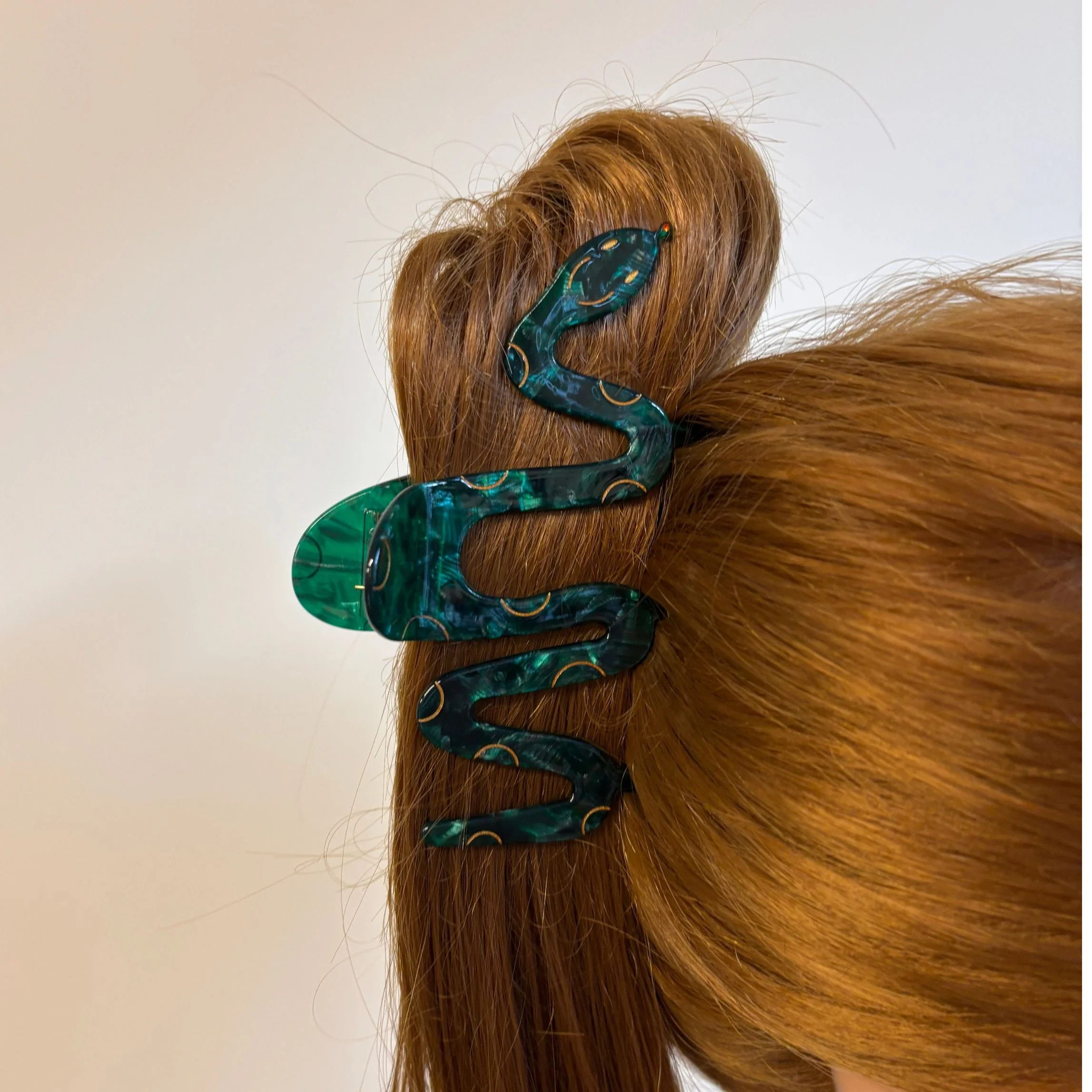 Velvet Claws Cleopatra Green Snake Hair Claw - Image 2