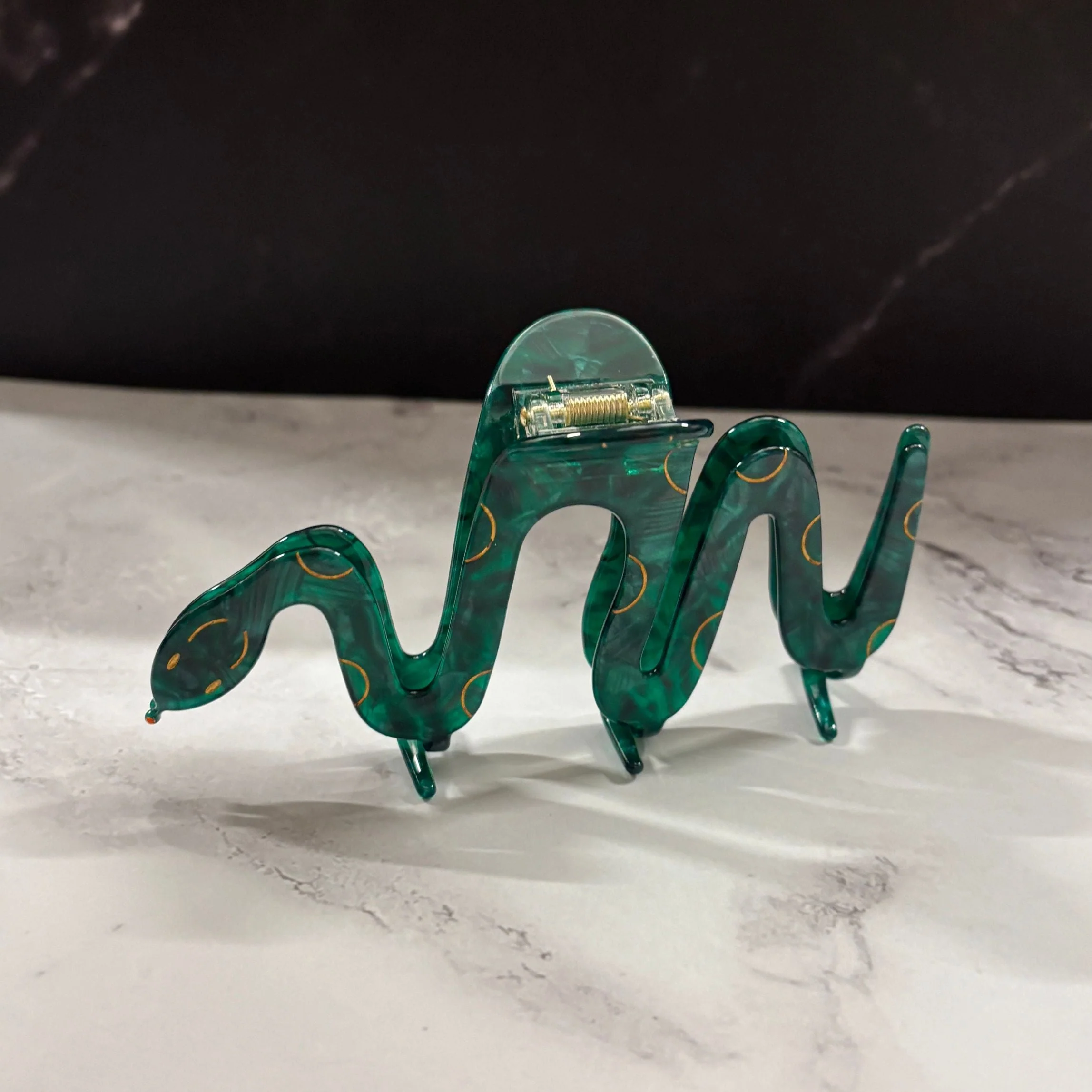 Velvet Claws Cleopatra Green Snake Hair Claw - Image 4