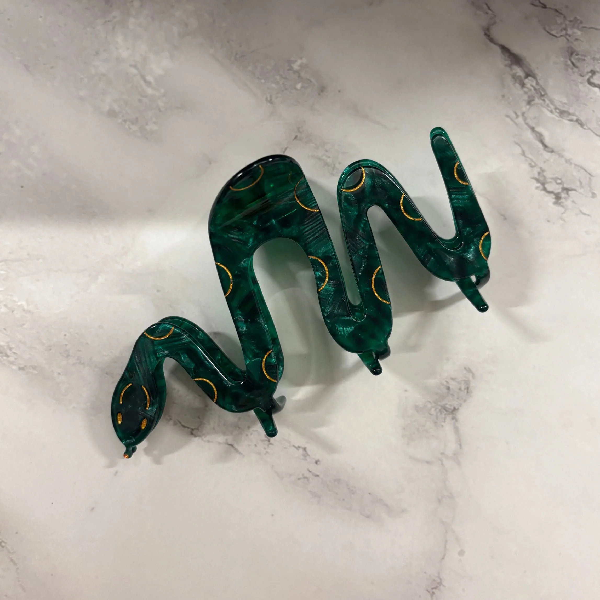 Velvet Claws Cleopatra Green Snake Hair Claw - Image 8