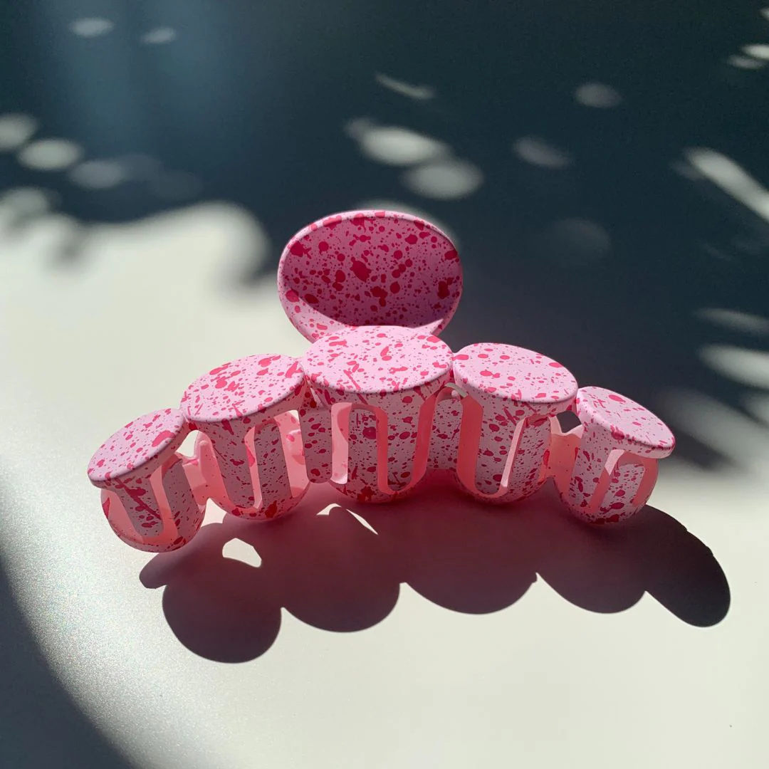 Velvet Claws Hair Clip | The Freckle in Pink Hair Claw - Image 4