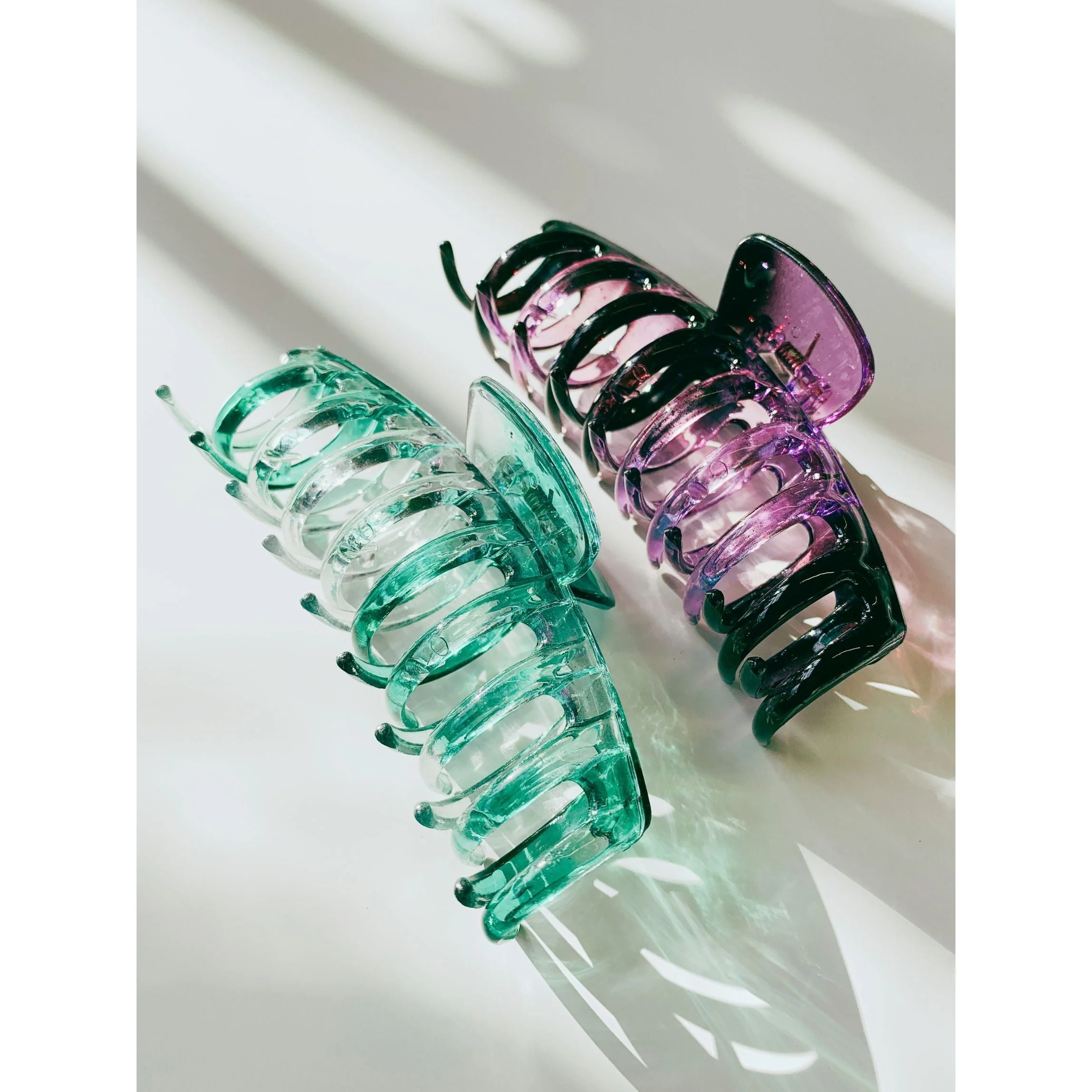 Velvet Claws Hair Clip | The Lobster in Translucent Green Hair Claw - Image 6