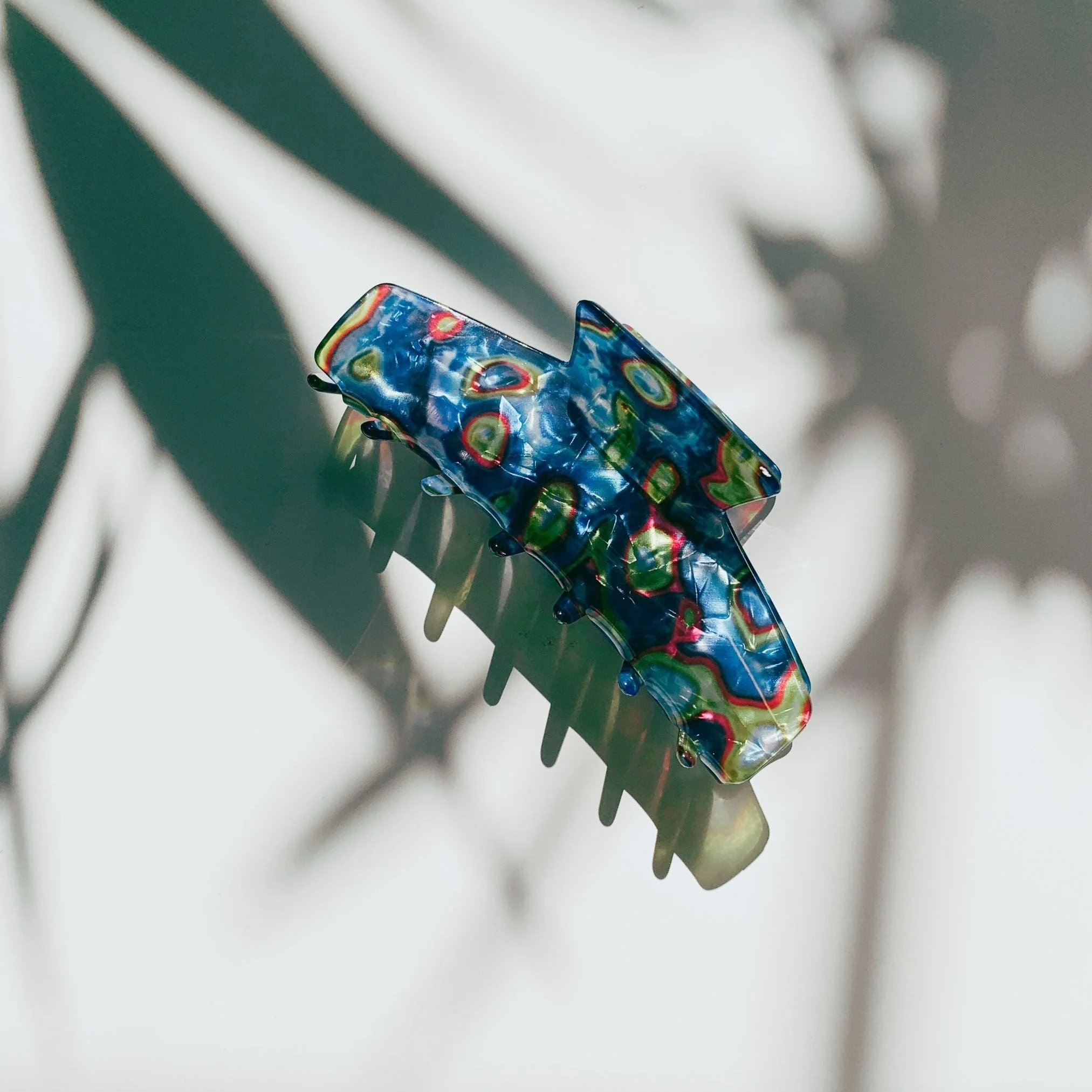 Velvet Claws Hair Clip | The Psychedelic in Blue Acid Trip Hair Claw - Image 2