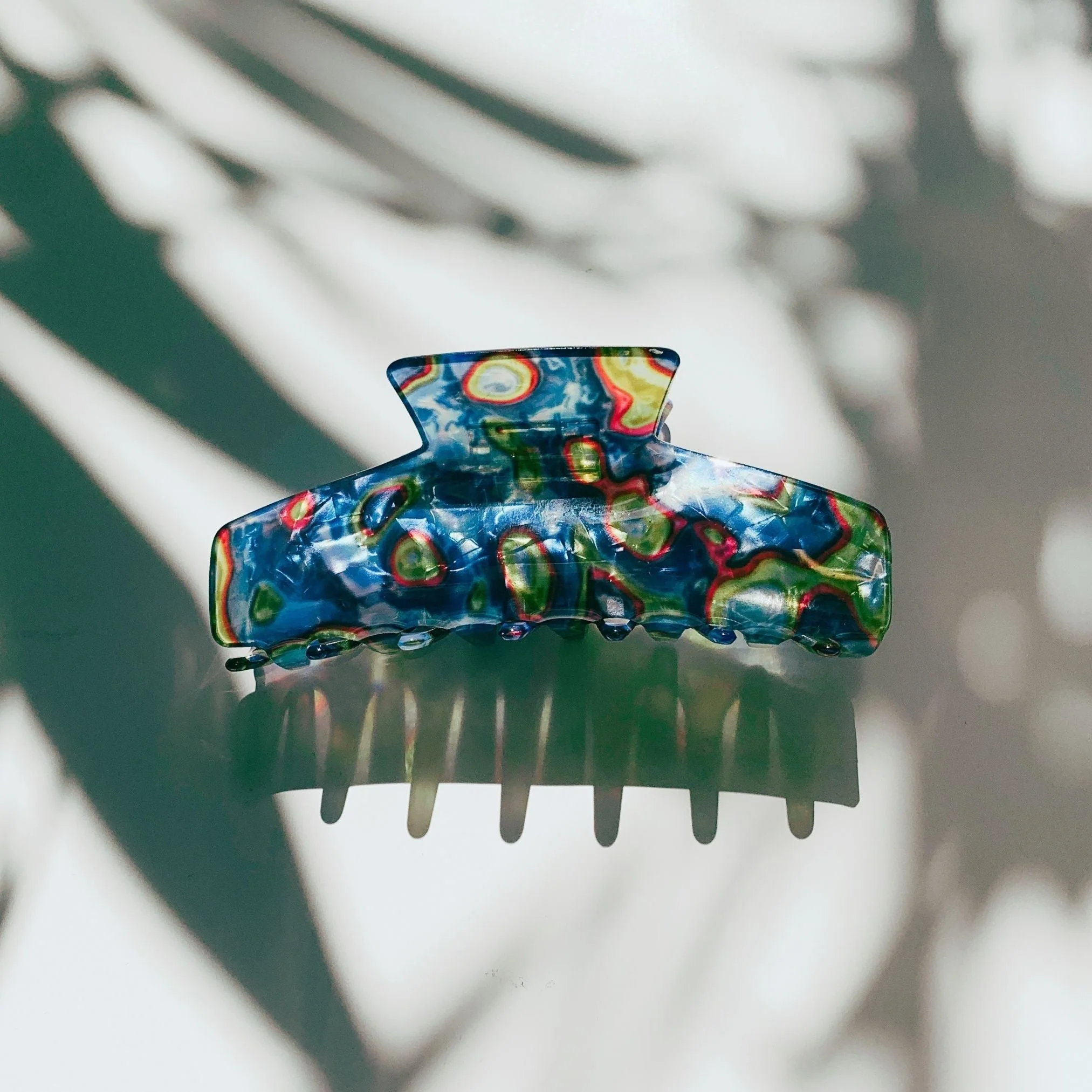 Velvet Claws Hair Clip | The Psychedelic in Blue Acid Trip Hair Claw - Image 5