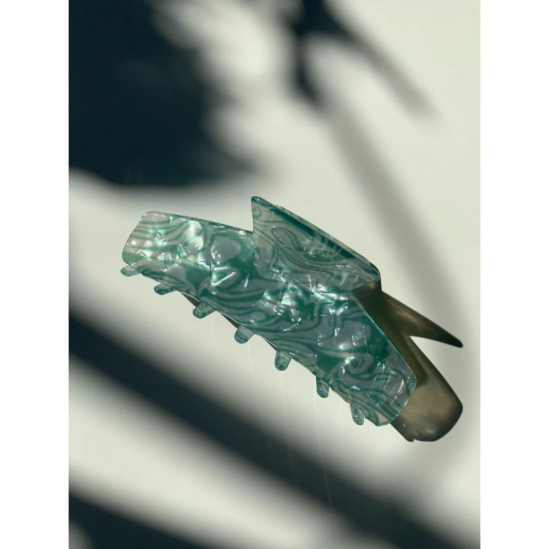 Velvet Claws Hair Clip | The Psychedelic in Nature Child Hair Claw - Image 7