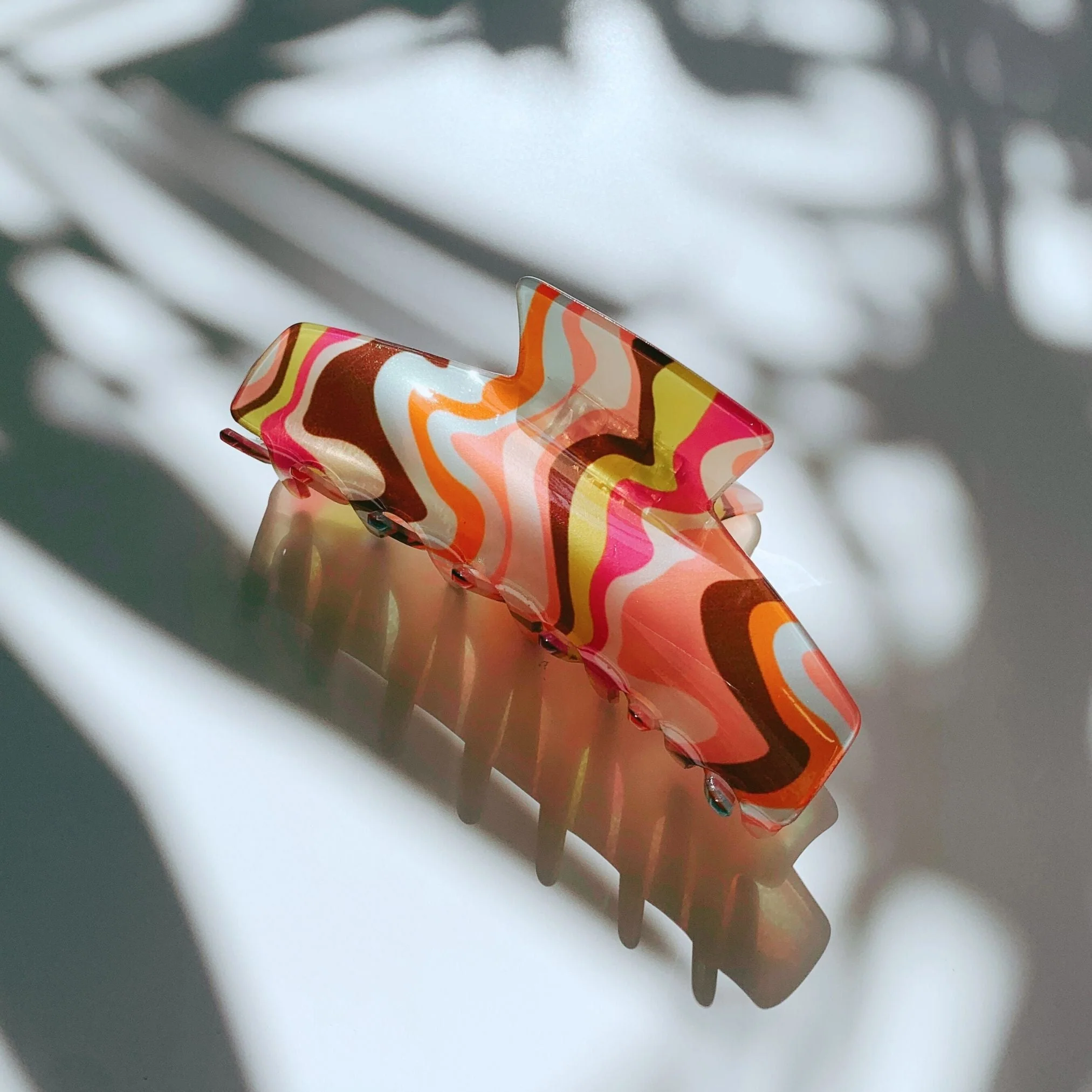 Velvet Claws Hair Clip | The Psychedelic in Wavy Tangerine Hair Claw - Image 7