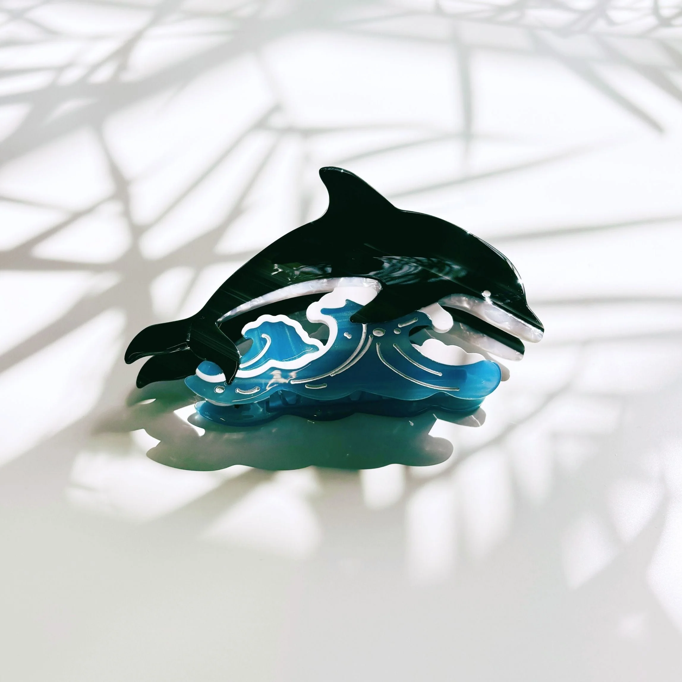 Velvet Claws Killer Whale Orca Hair Claw - Image 6