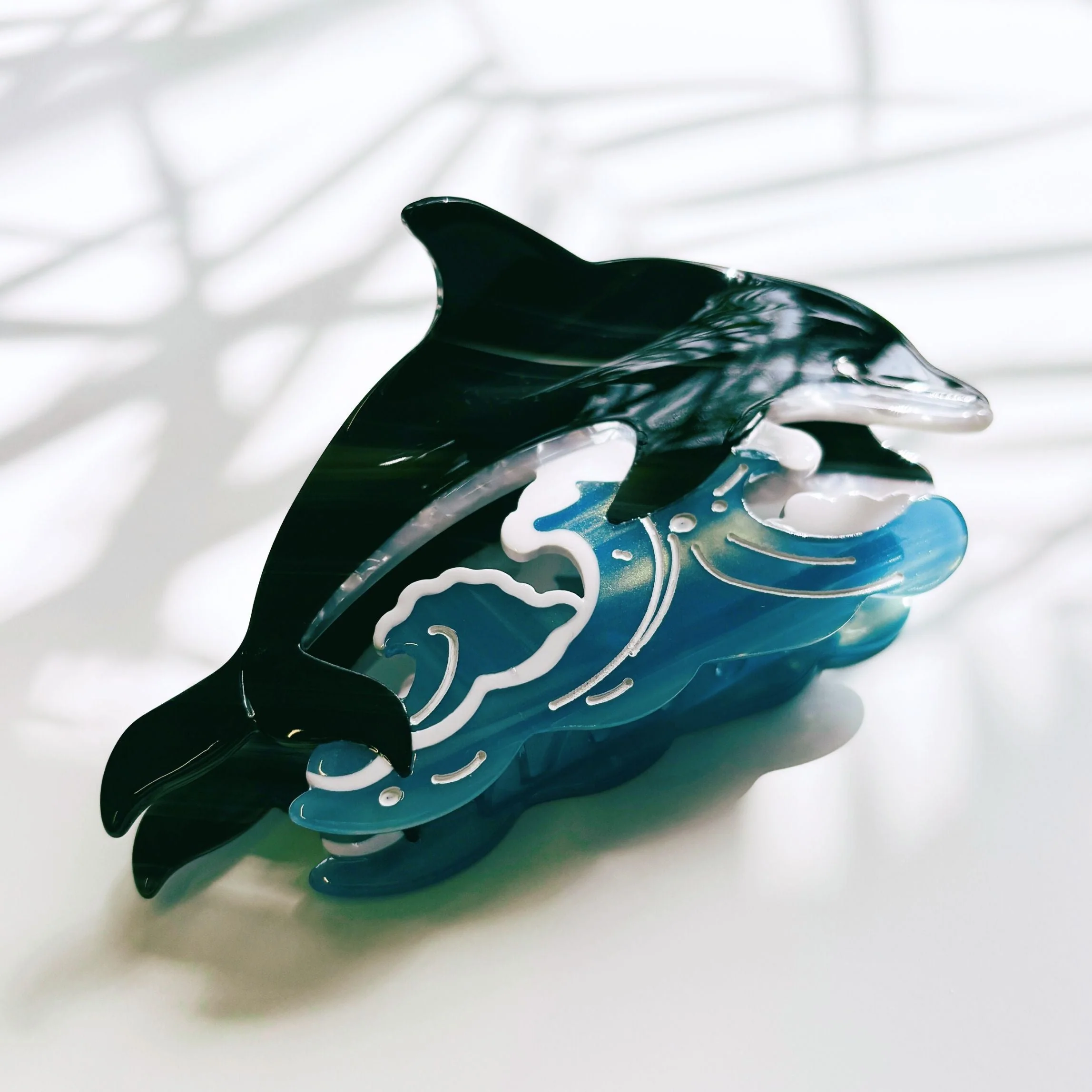 Velvet Claws Killer Whale Orca Hair Claw - Image 7