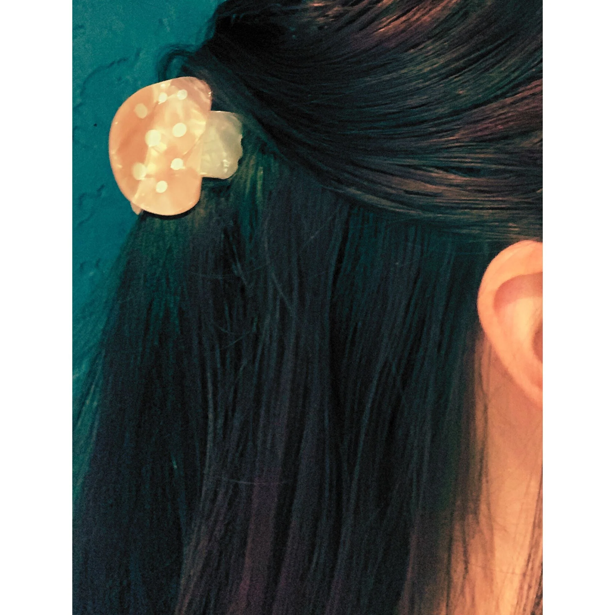 Velvet Claws Mini Mushroom Hair Clip in Pink - Image 7