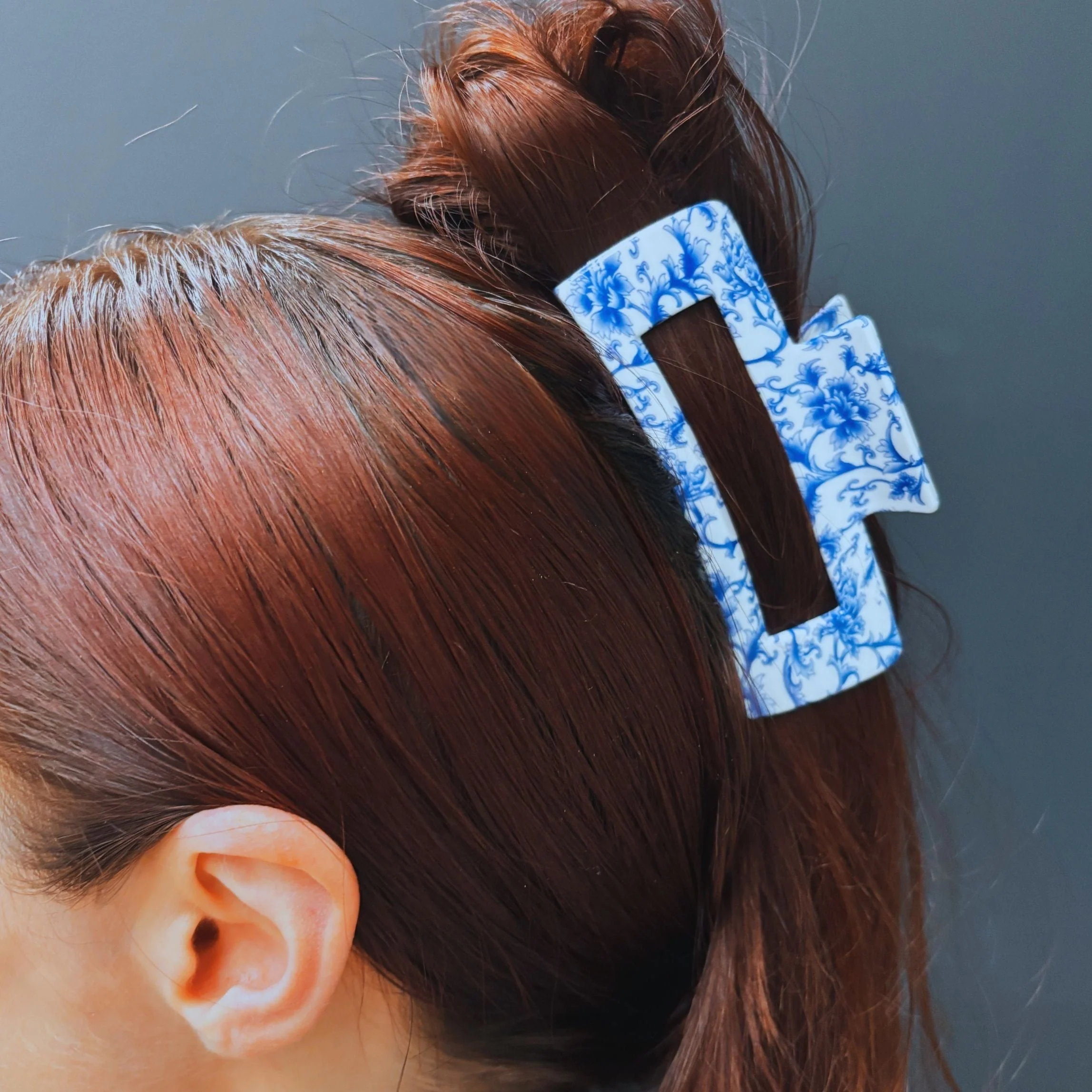 Velvet Claws Painted Pottery Blue Floral Hair Clip - Image 2