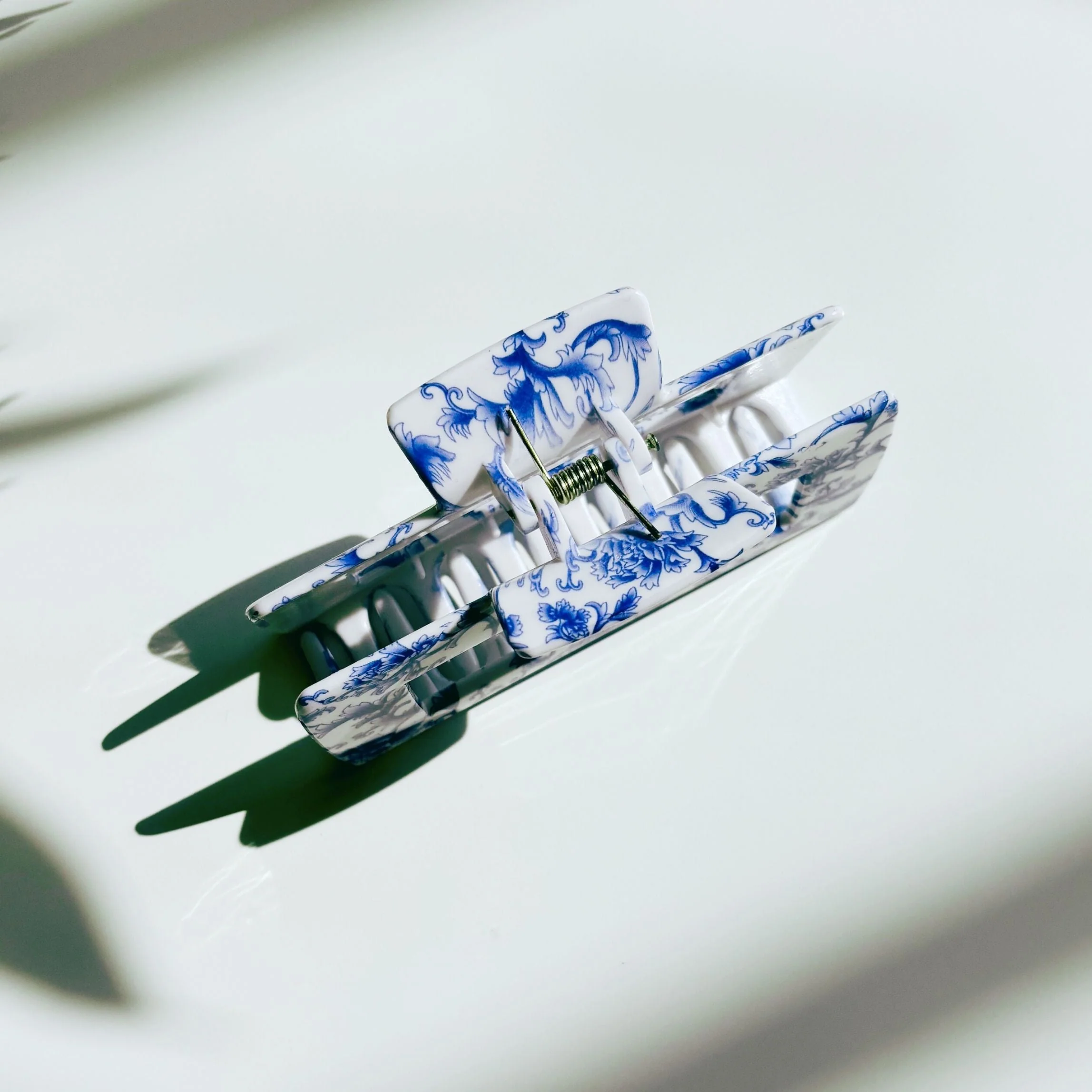 Velvet Claws Painted Pottery Blue Floral Hair Clip - Image 6