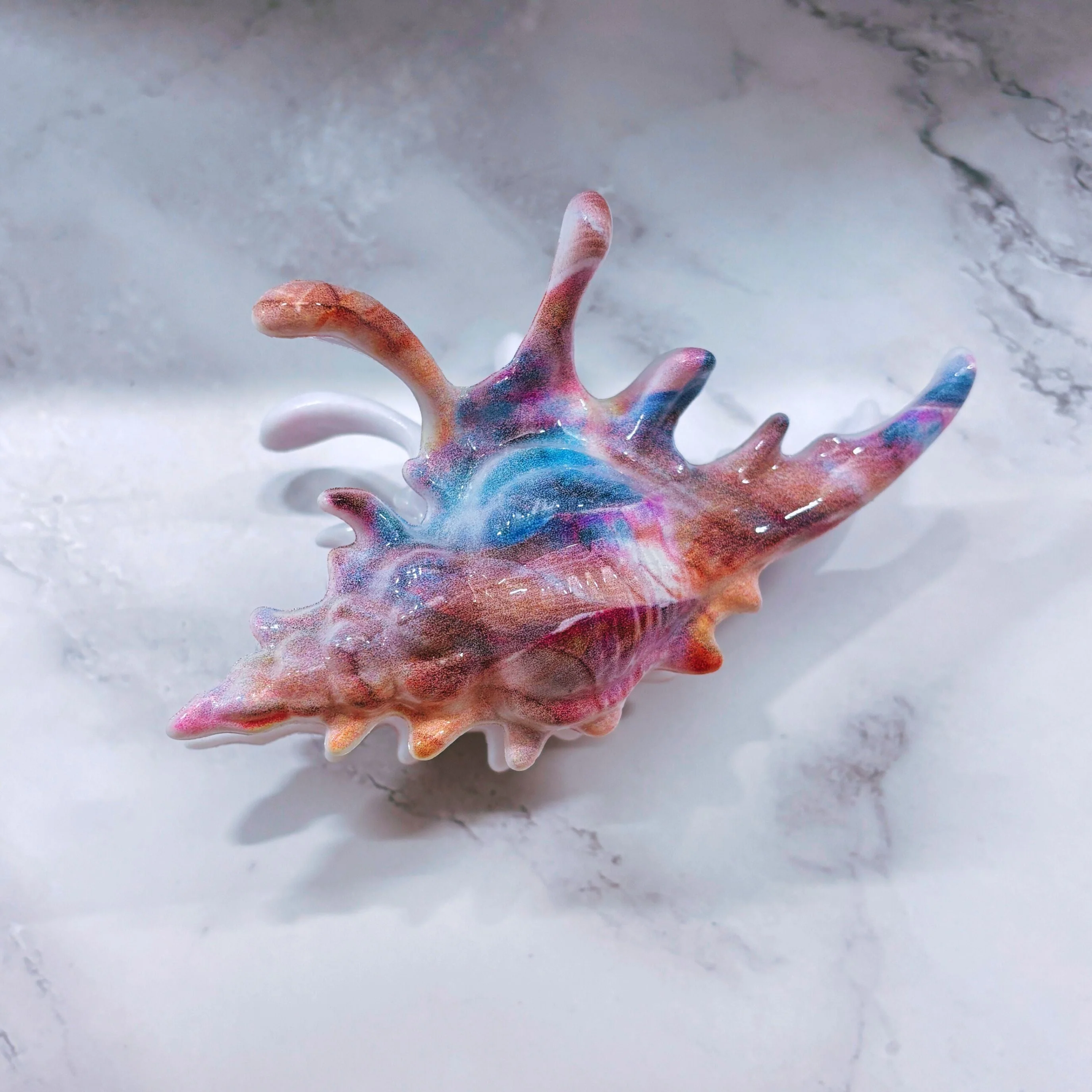 Velvet Claws Realistic Conch Shell Hair Claw in Mermaid Colors - Image 10