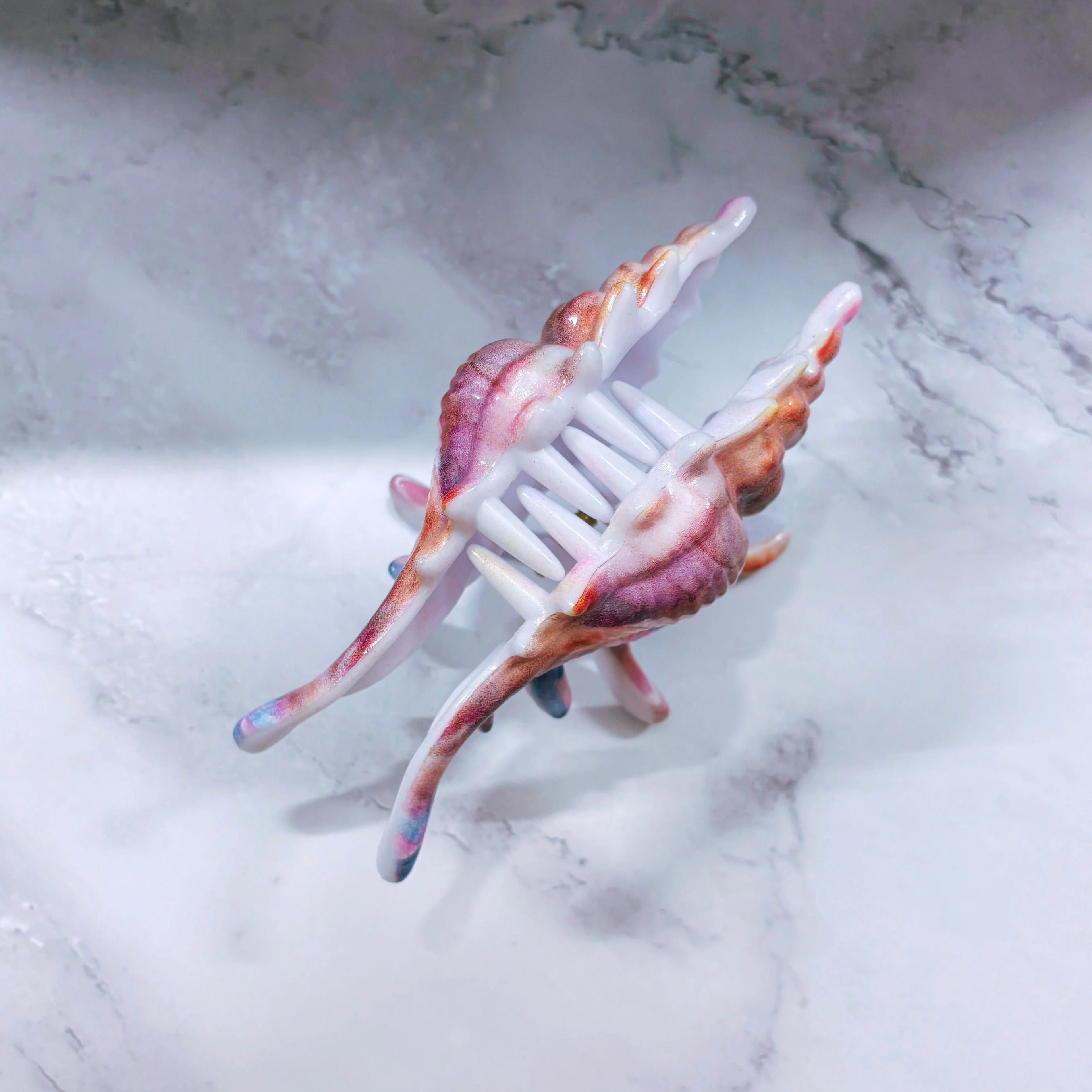 Velvet Claws Realistic Conch Shell Hair Claw in Mermaid Colors - Image 4