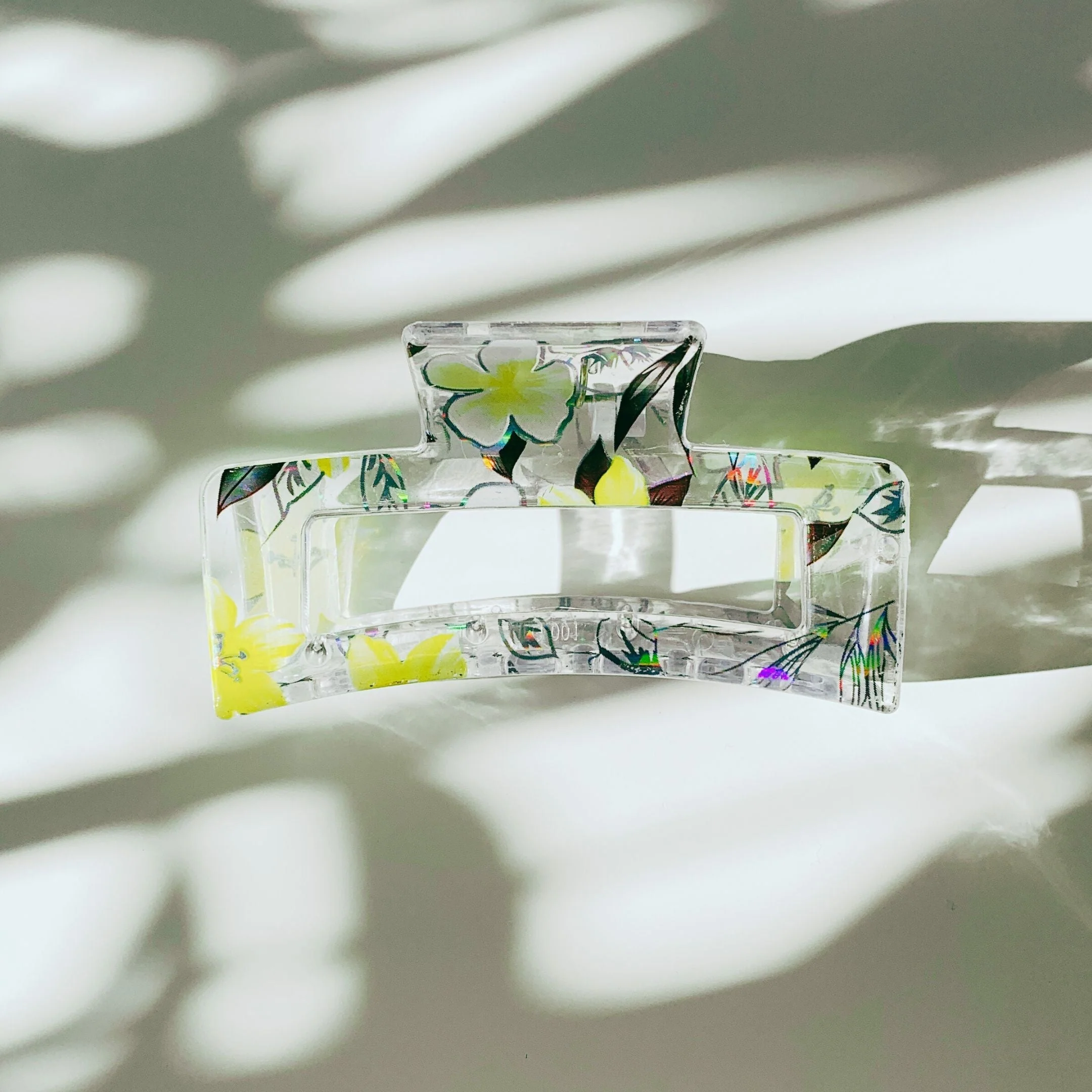 Velvet Claws The Crystal Hair Claw in Tropical Foil - Image 2