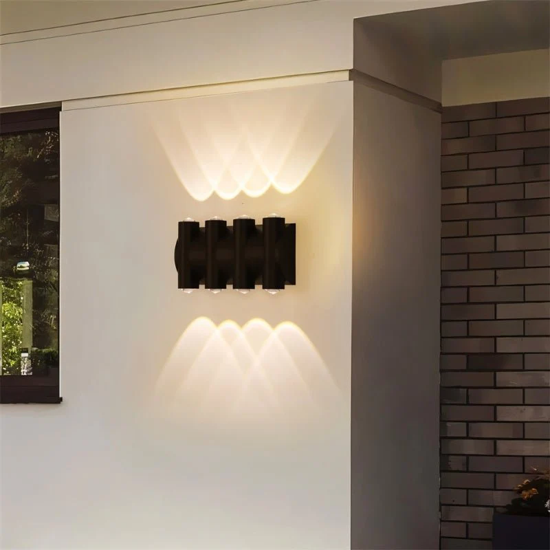 Vesa Outdoor Wall Light - Image 4