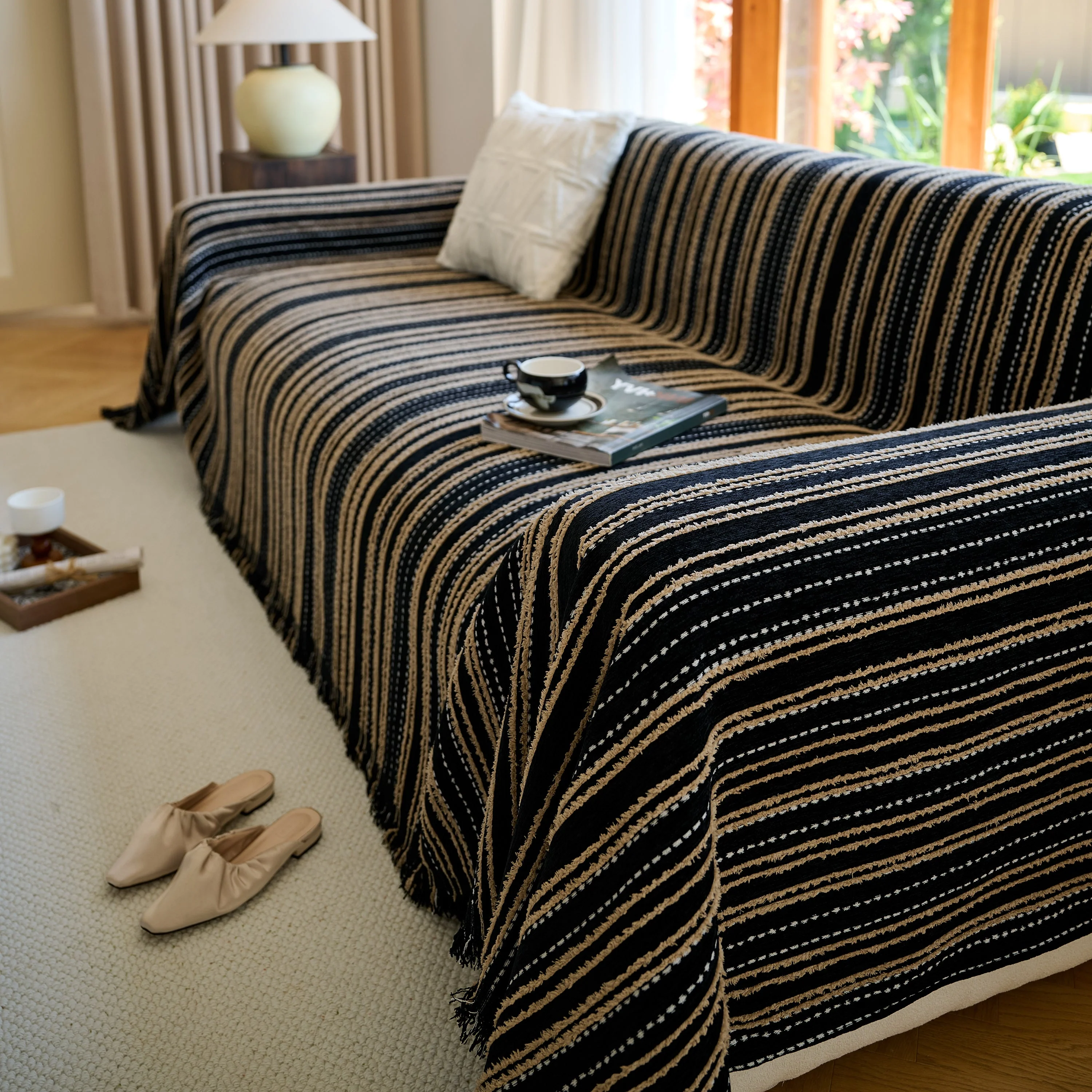 Vintage-Inspired Striped Blankets for Couch Covers Luxury Couch Throw Cover with Timeless Elegance - Image 13
