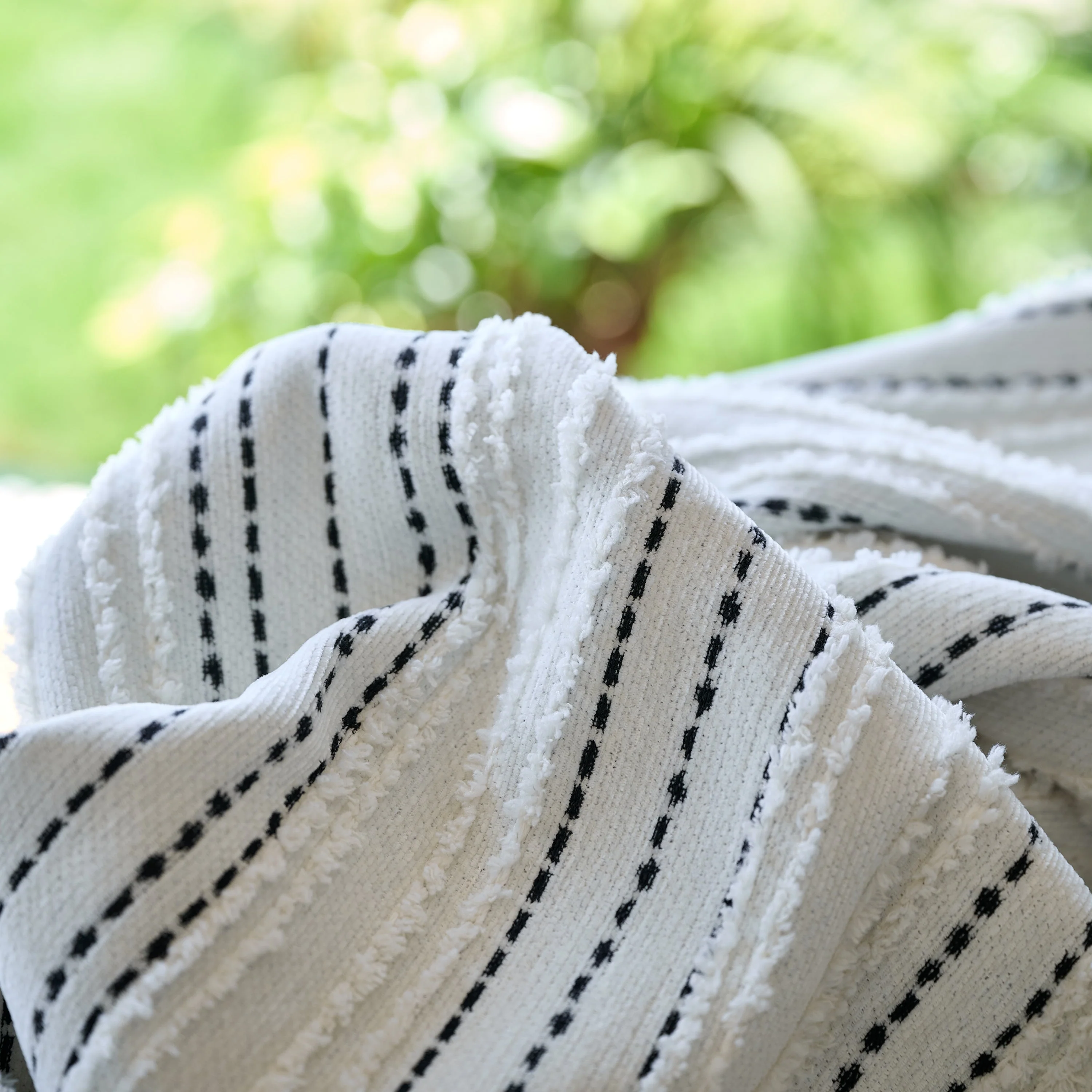 Vintage-Inspired Striped Blankets for Couch Covers Luxury Couch Throw Cover with Timeless Elegance - Image 18