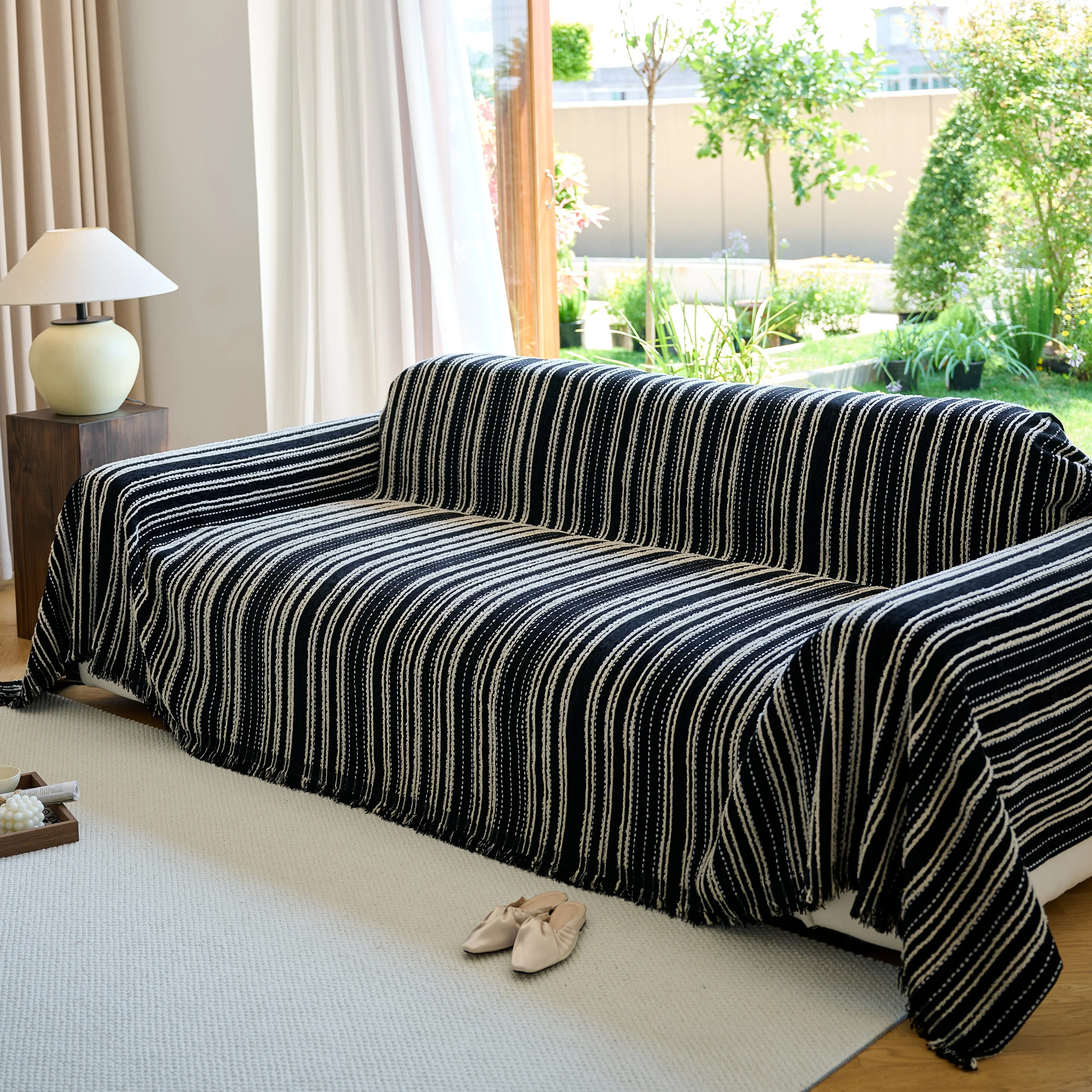 Vintage-Inspired Striped Blankets for Couch Covers Luxury Couch Throw Cover with Timeless Elegance - Image 33