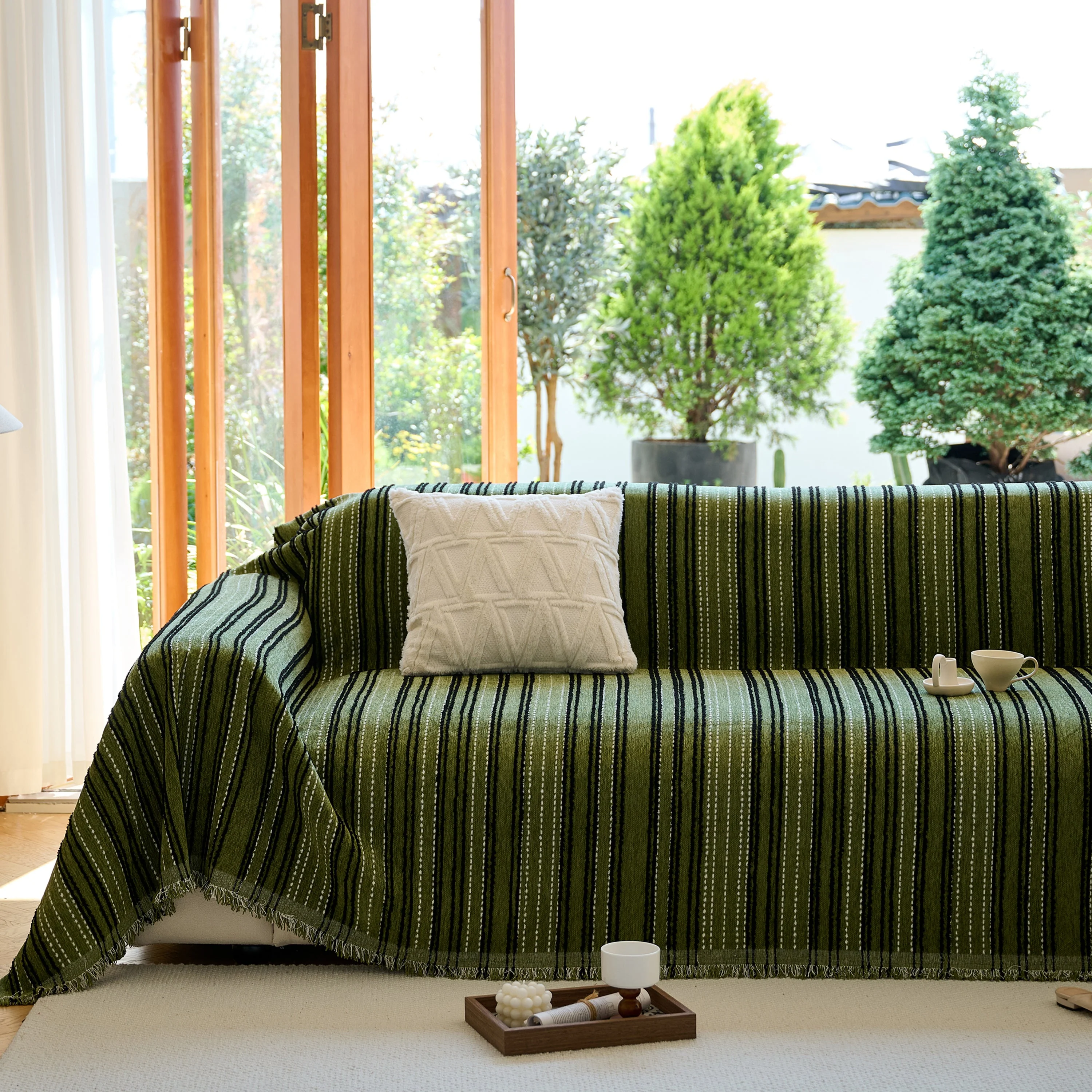 Vintage-Inspired Striped Blankets for Couch Covers Luxury Couch Throw Cover with Timeless Elegance - Image 48