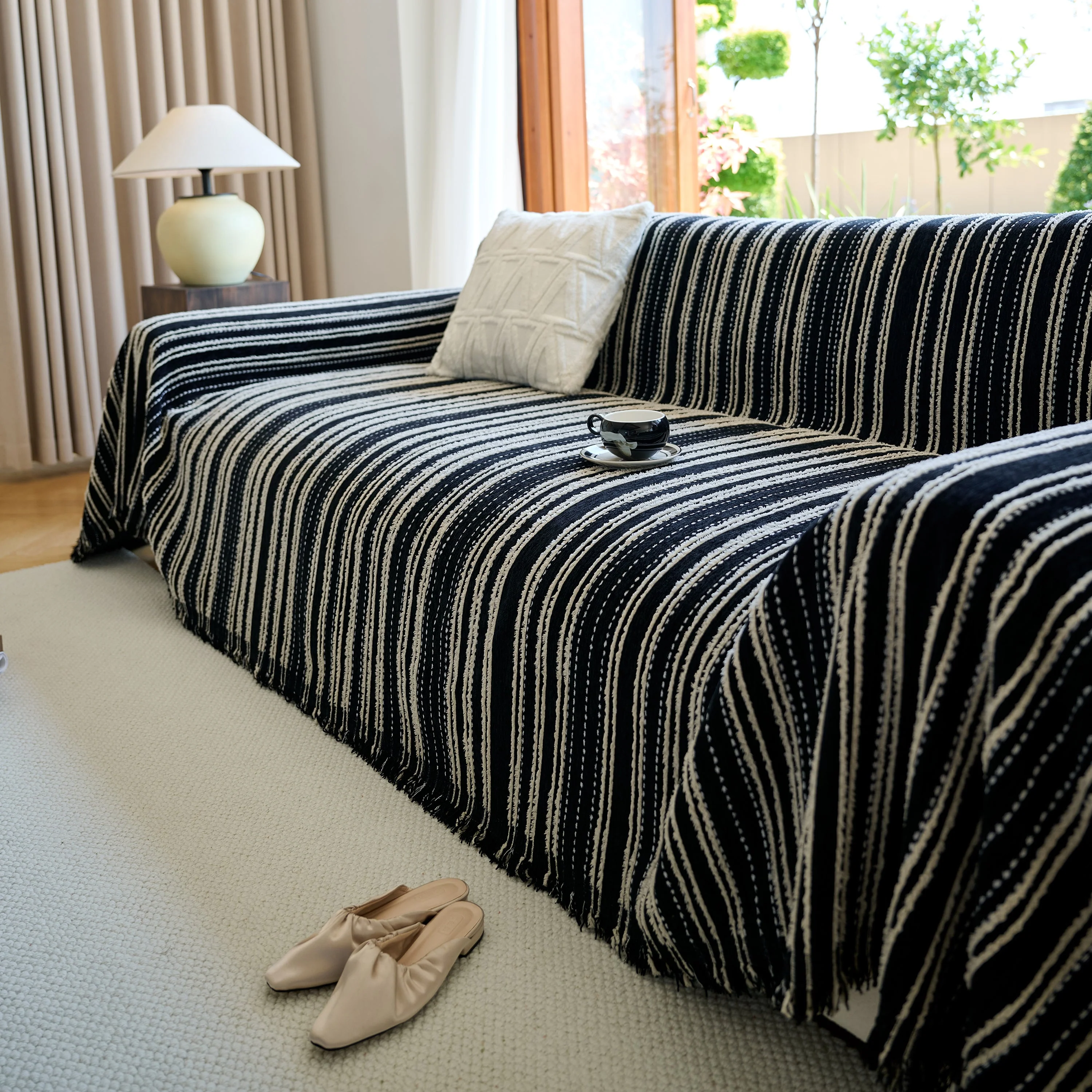 Vintage-Inspired Striped Blankets for Couch Covers Luxury Couch Throw Cover with Timeless Elegance - Image 70