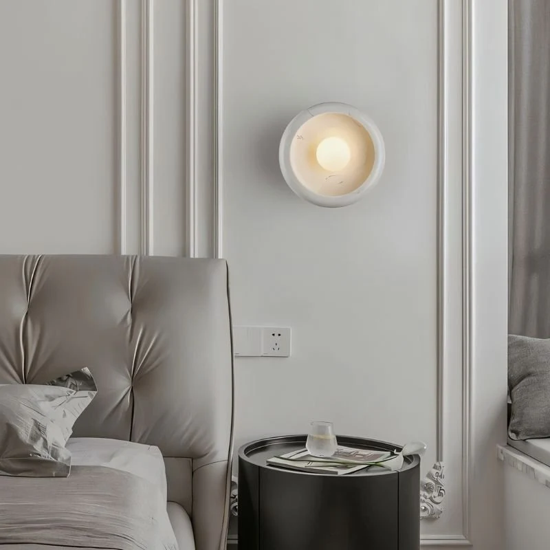 Vornix Wall Lamp - Image 5