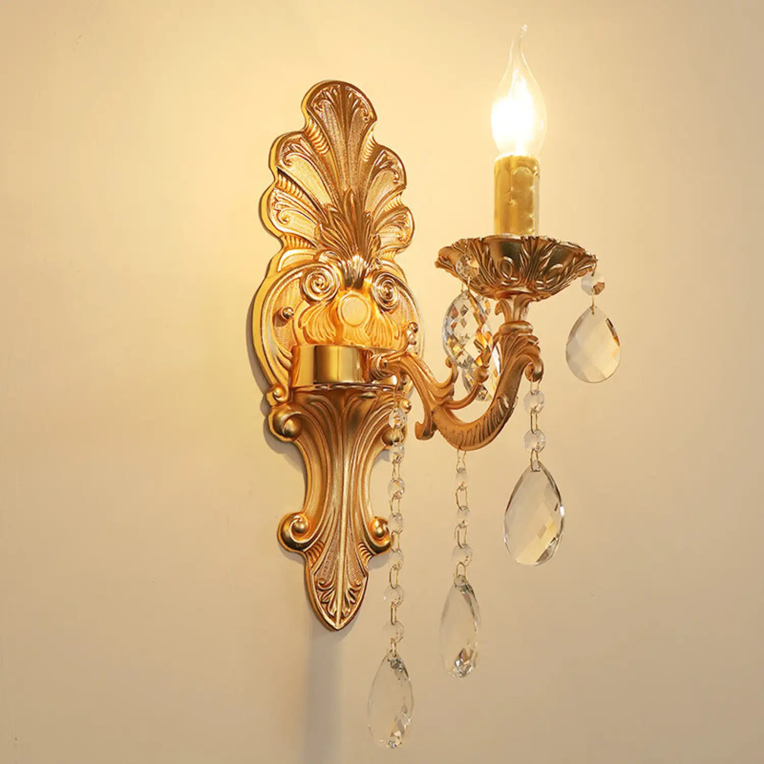 Wall Chandelier with Vintage Design for Elegant and Cozy Ambiance - Image 10