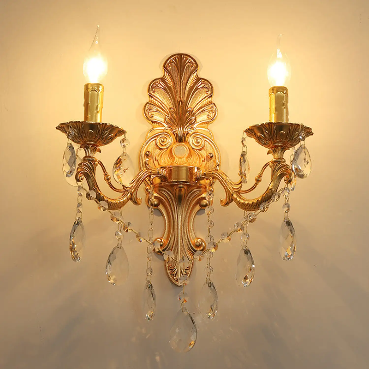 Wall Chandelier with Vintage Design for Elegant and Cozy Ambiance - Image 12