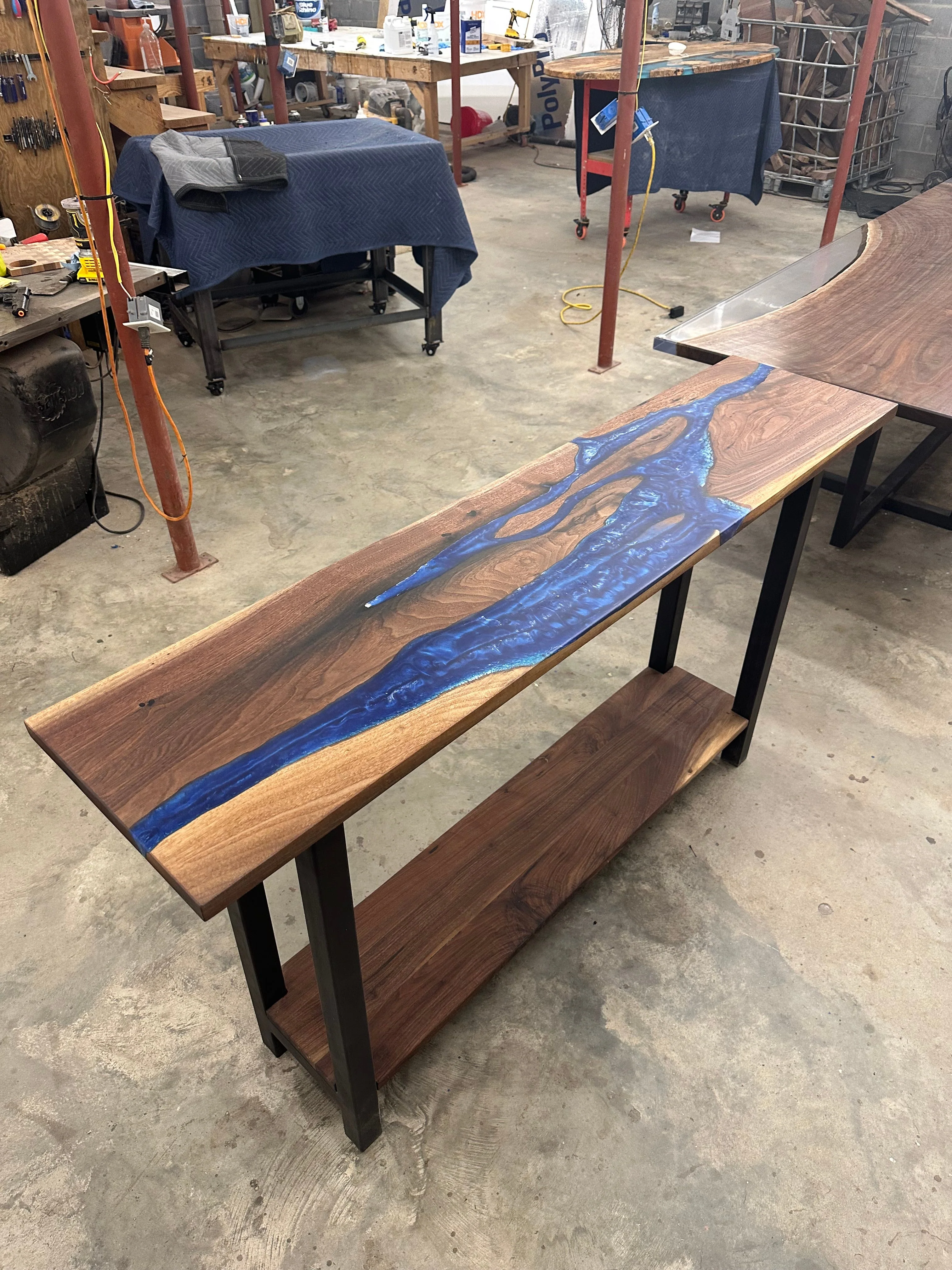 Walnut river console/sofa table - Image 2