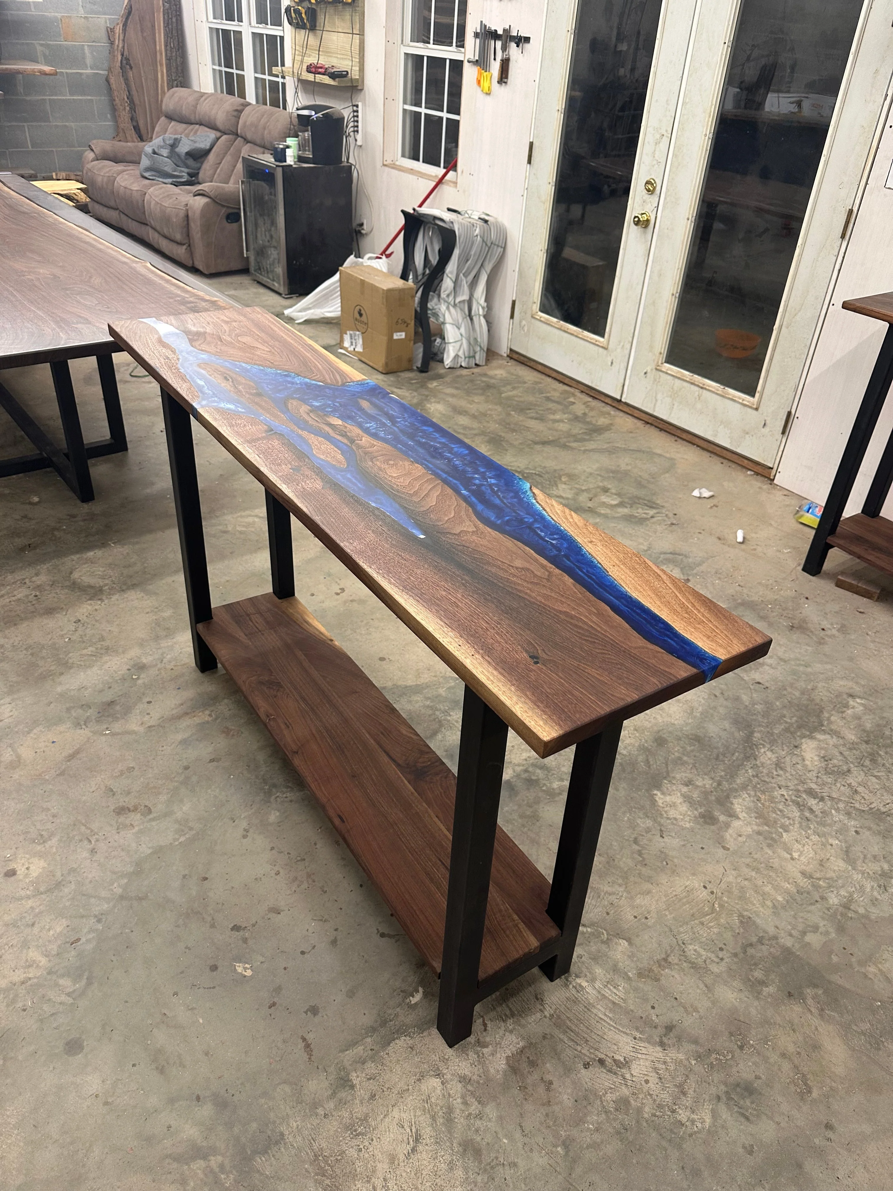Walnut river console/sofa table - Image 4